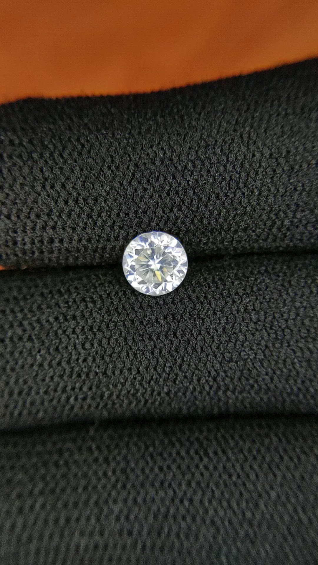 1.42 Ct. Zircon from Ceylon (Sri Lanka) Size Video