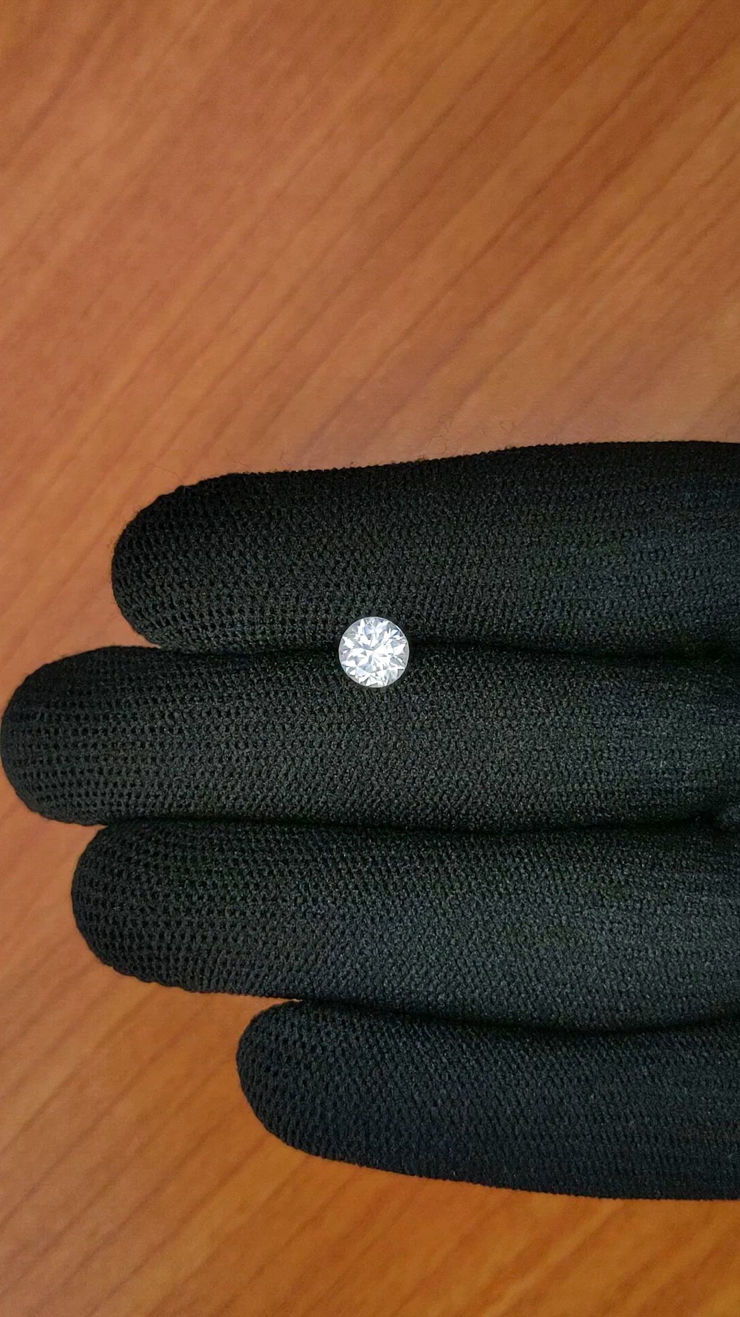 1.24 Ct. White Zircon from Ceylon (Sri Lanka) Size Video