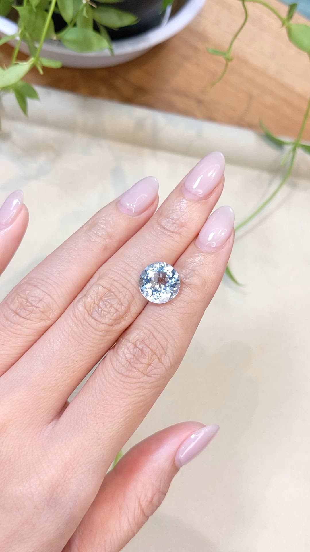 4.43 Ct. Blue Aquamarine from Nigeria Size Video