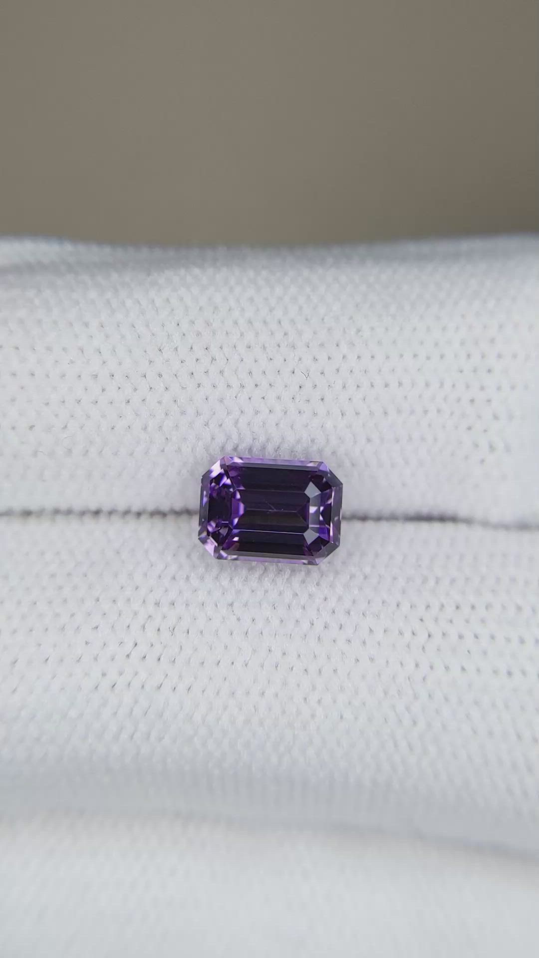 2.07 Ct. Purple Spinel from Ceylon (Sri Lanka) Size Video