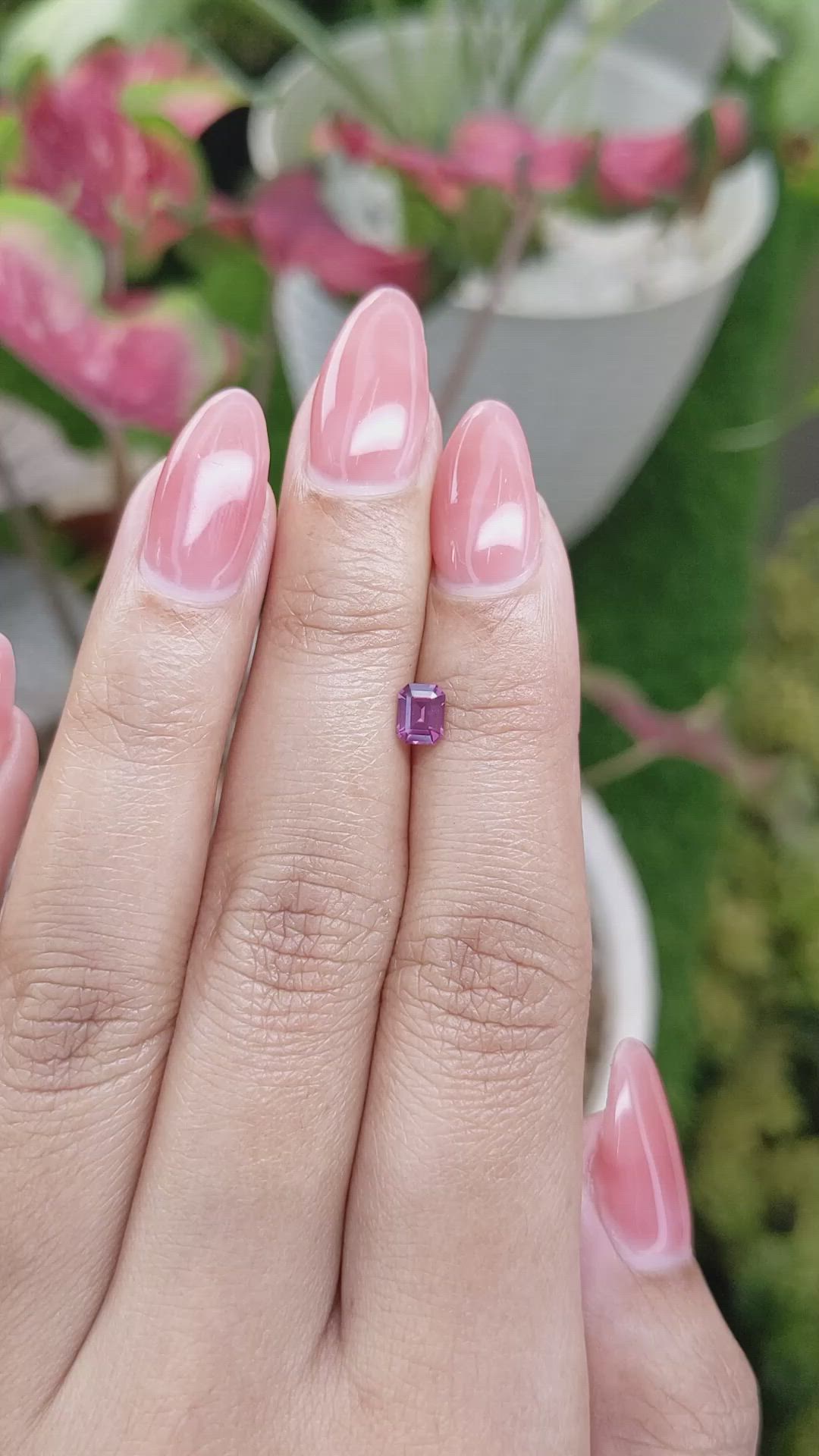 0.41 Ct. Purplish Pink Spinel from Ceylon (Sri Lanka) Size Video