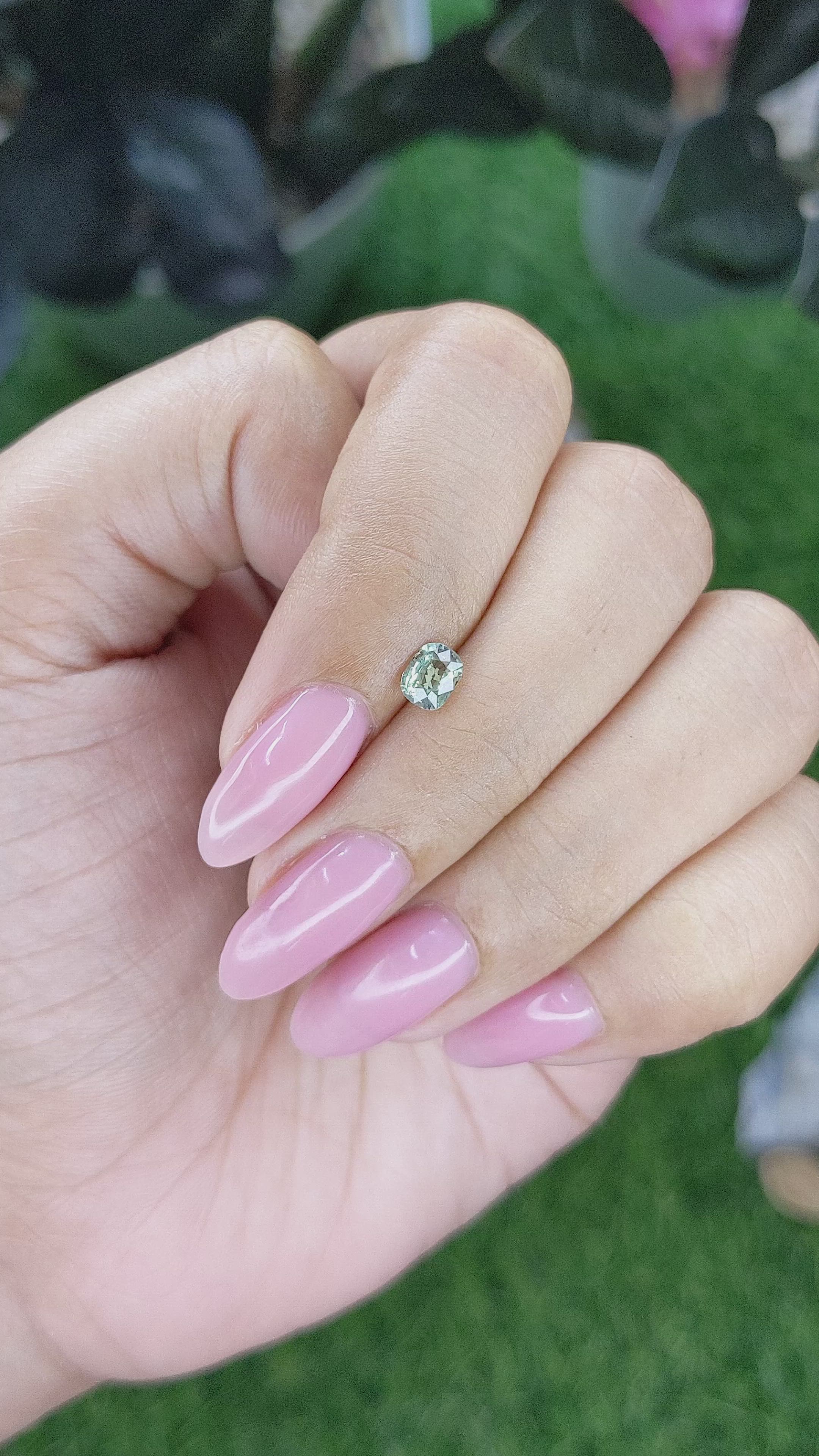 0.41 Ct. Alexandrite from Madagascar Size Video