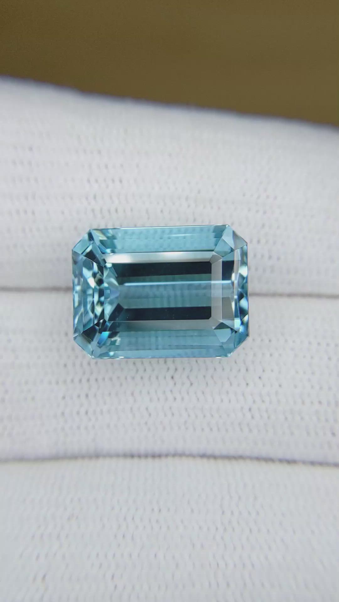 16.77 Ct. Blue Aquamarine from Brazil Size Video