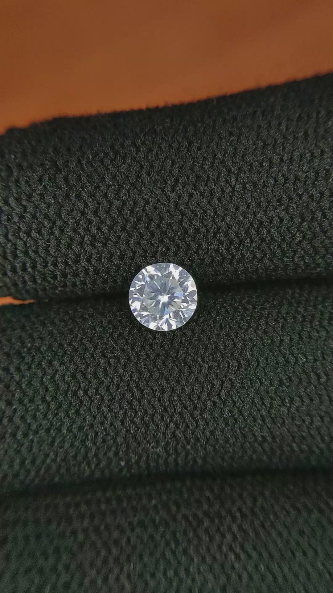 1.09 Ct. Zircon from Ceylon (Sri Lanka) Size Video