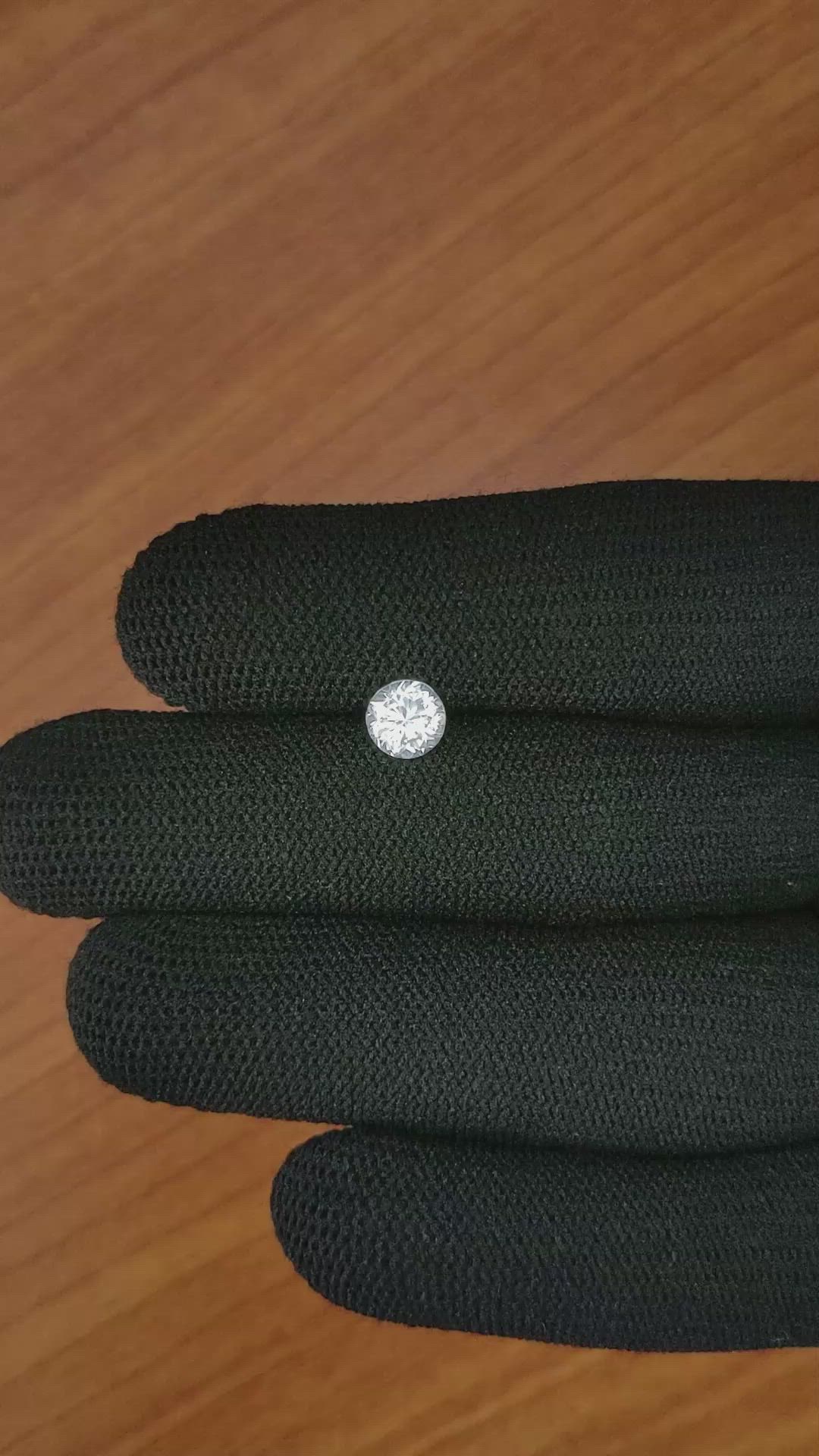 1.27 Ct. White Zircon from Ceylon (Sri Lanka) Size Video