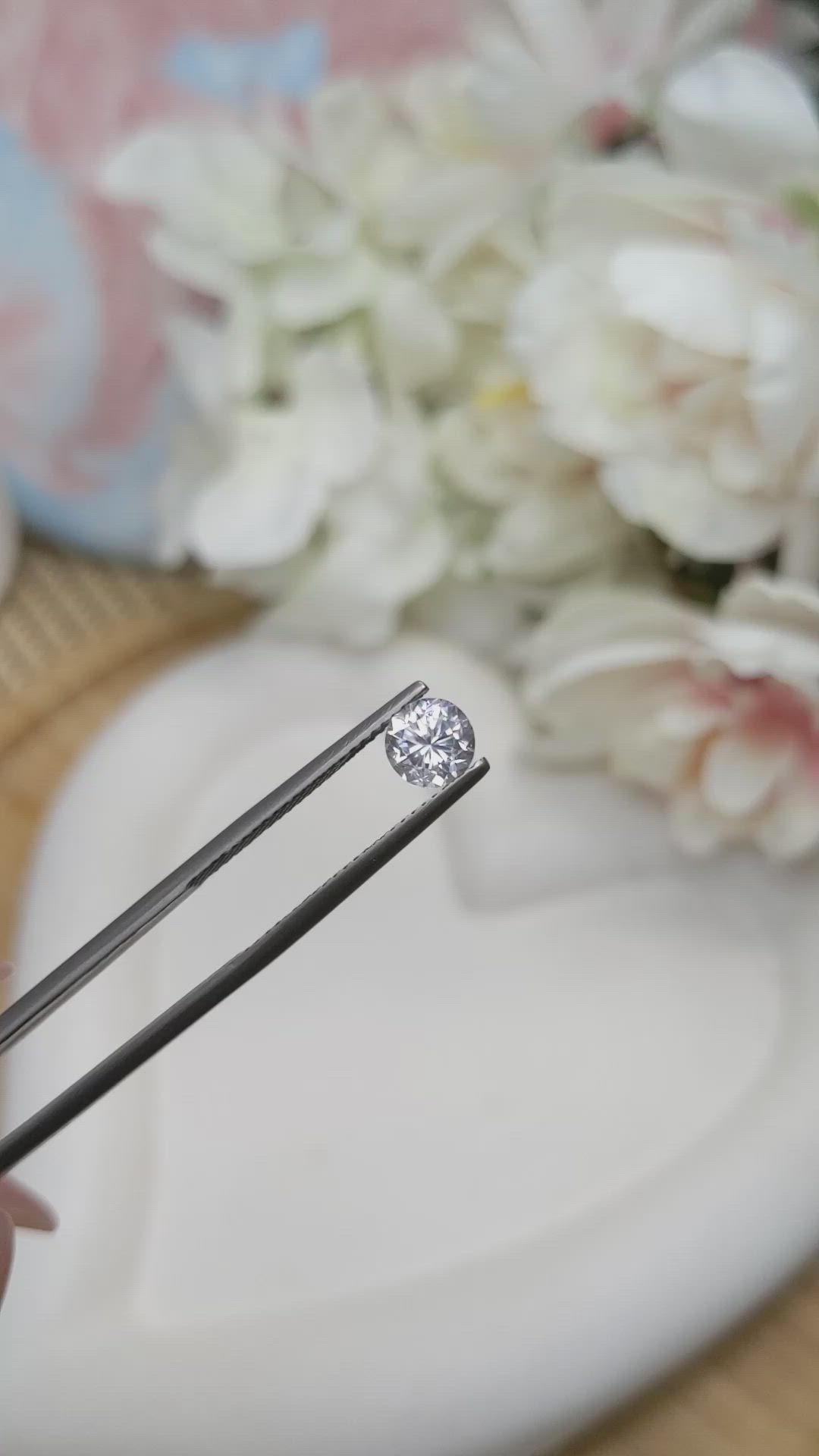 1.27 Ct. White Zircon from Ceylon (Sri Lanka) Size Video