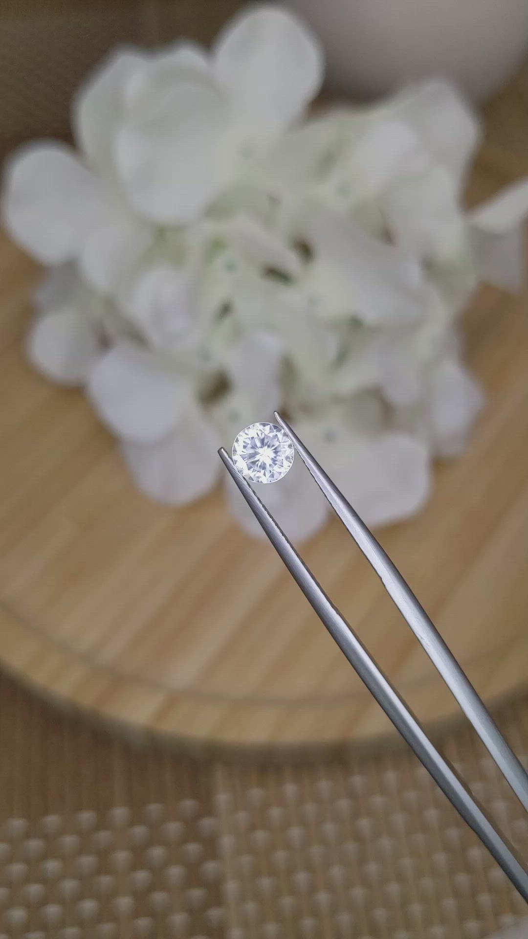 1.20 Ct. Zircon from Ceylon (Sri Lanka) Size Video