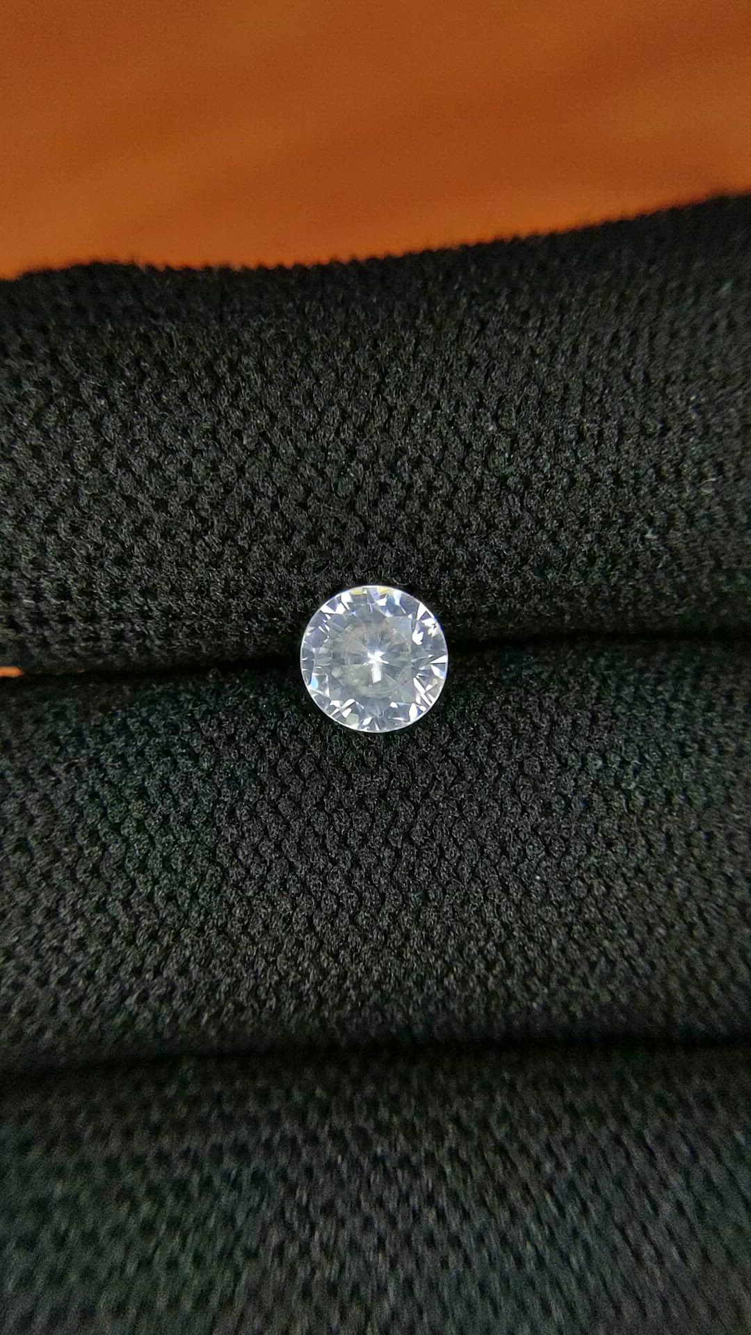 1.10 Ct. Zircon from Ceylon (Sri Lanka) Size Video
