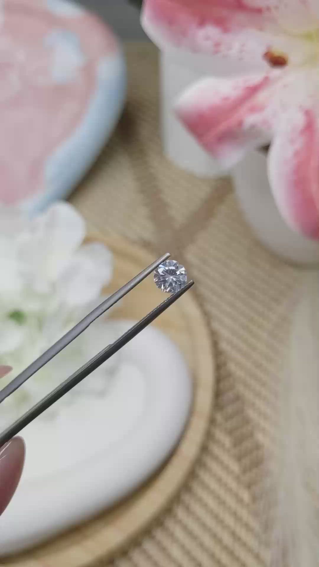 1.16 Ct. Zircon from Ceylon (Sri Lanka) Size Video