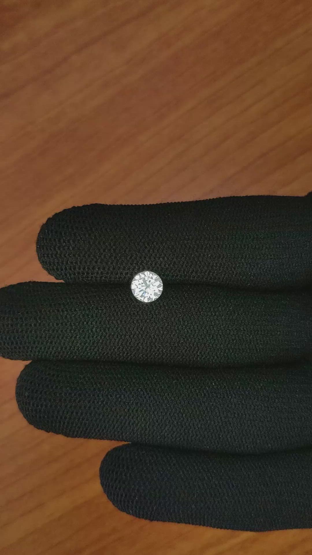 1.16 Ct. Zircon from Ceylon (Sri Lanka) Size Video