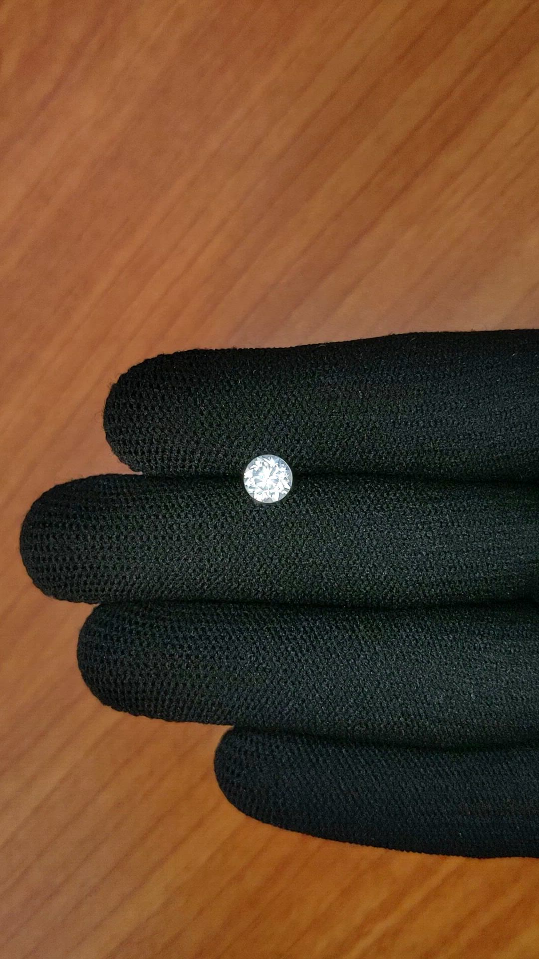 1.19 Ct. White Zircon from Ceylon (Sri Lanka) Size Video