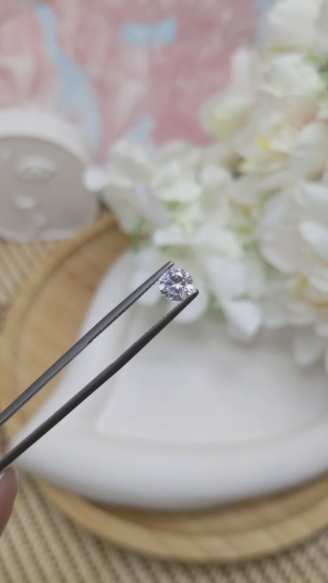 1.02 Ct. Zircon from Ceylon (Sri Lanka) Size Video