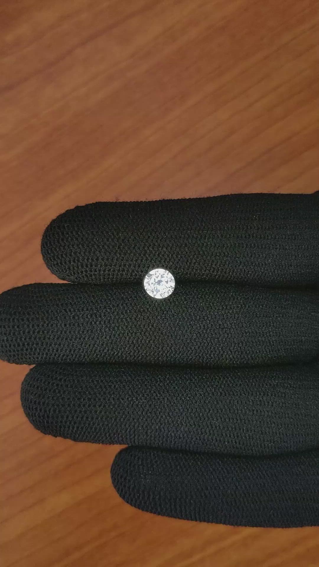 0.95 Ct. Zircon from Ceylon (Sri Lanka) Size Video