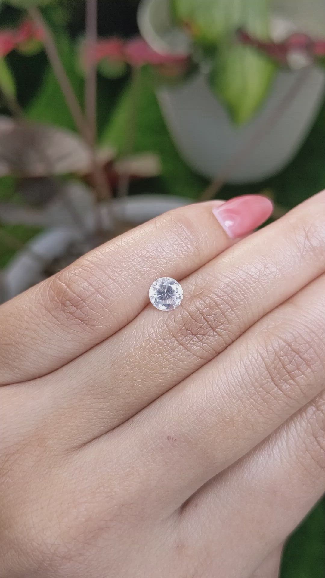 1.21 Ct. Zircon from Ceylon (Sri Lanka) Size Video