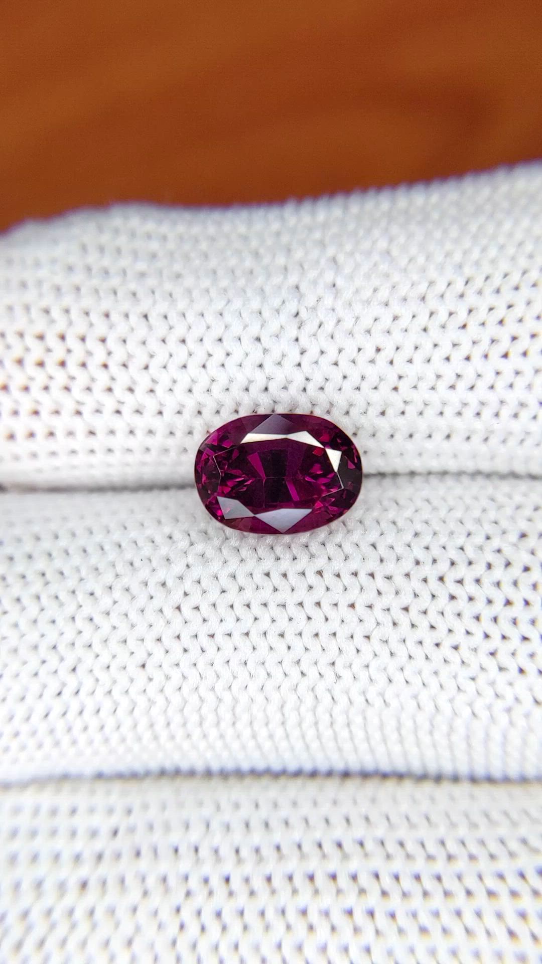 2.97 Ct. Purplish Pink Garnet from Ceylon (Sri Lanka) Size Video