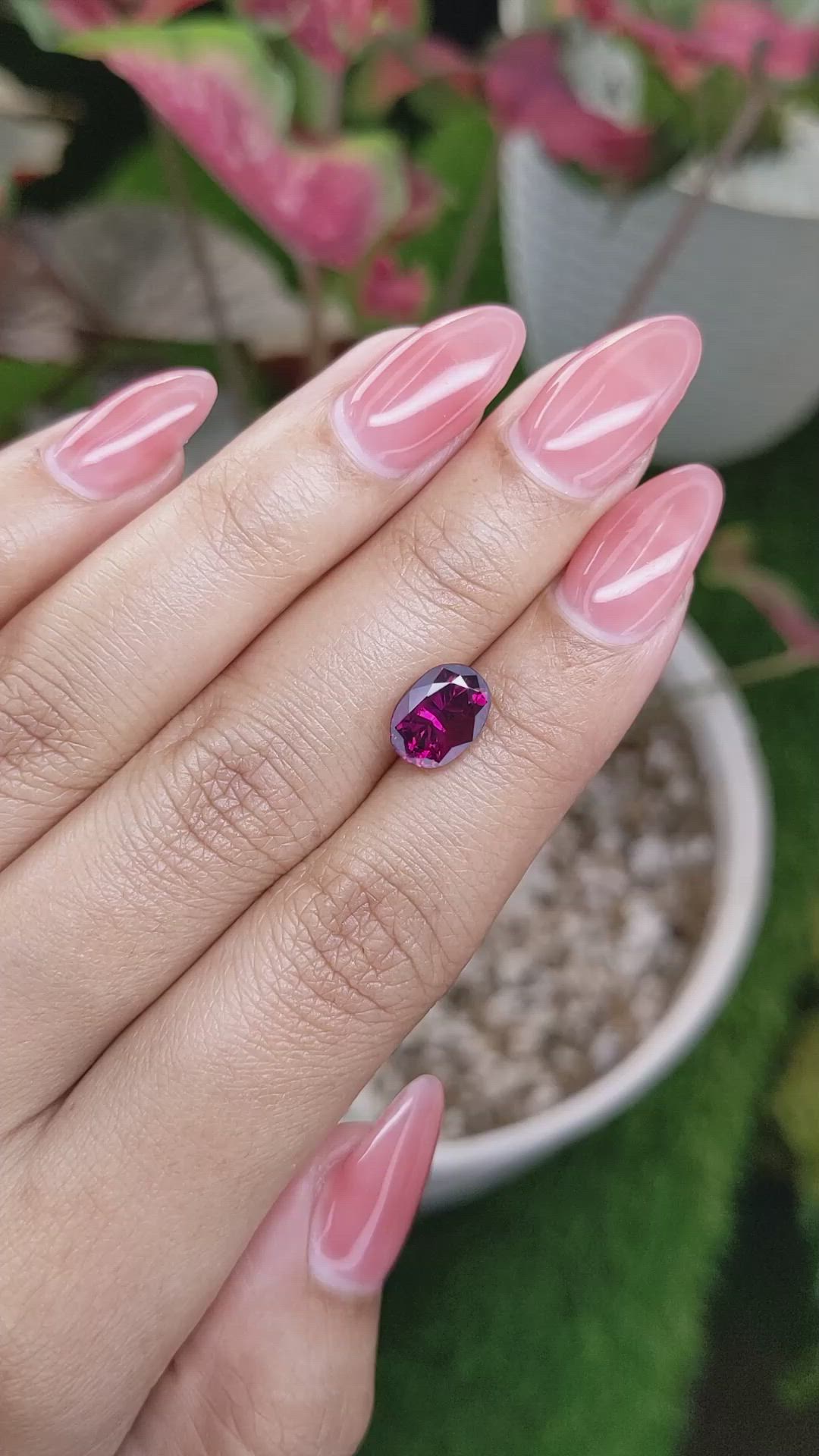 2.97 Ct. Purplish Pink Garnet from Ceylon (Sri Lanka) Size Video