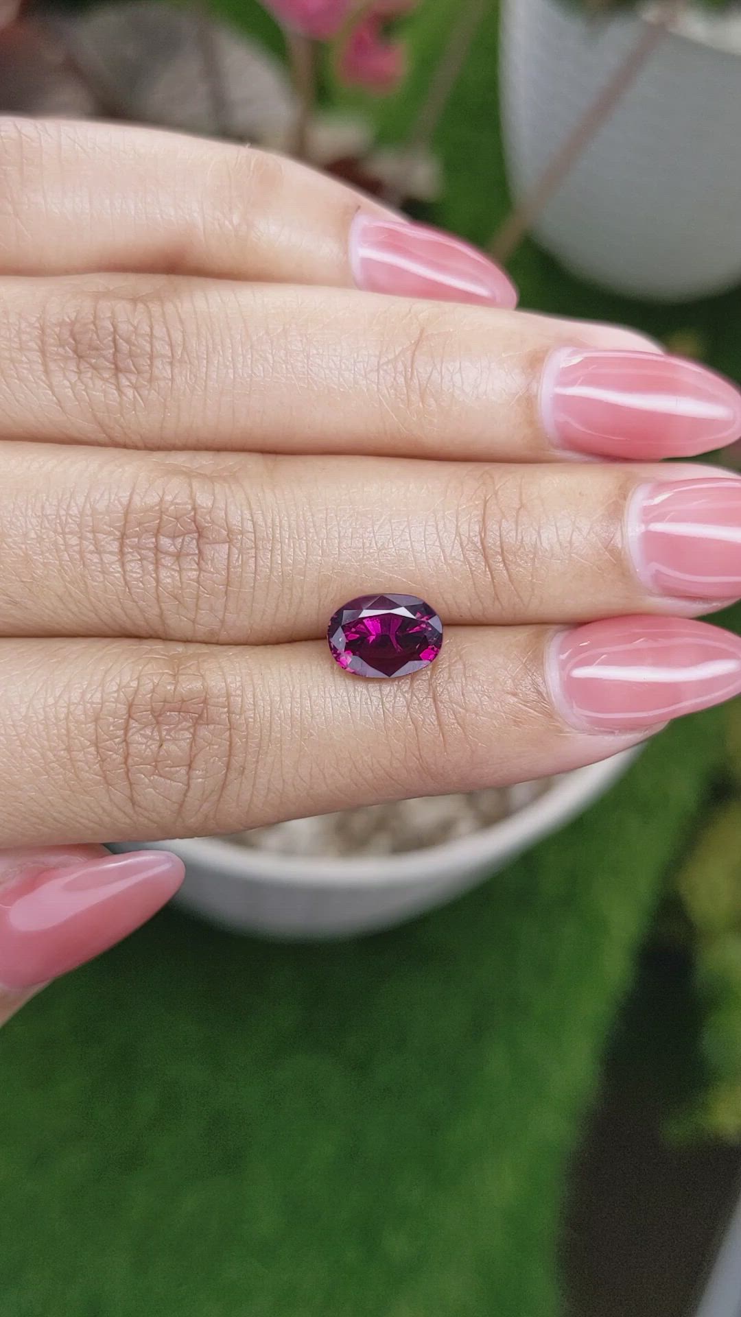 2.97 Ct. Purplish Pink Garnet from Ceylon (Sri Lanka) Size Video