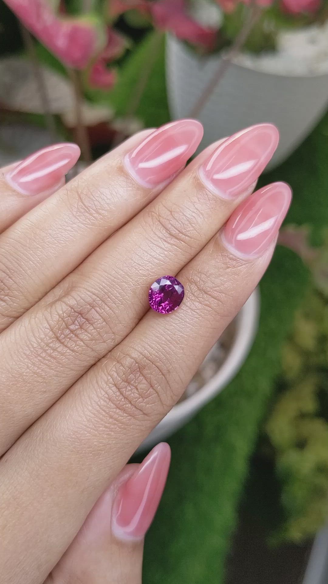 2.28 Ct. Purplish Pink Garnet from Ceylon (Sri Lanka) Size Video