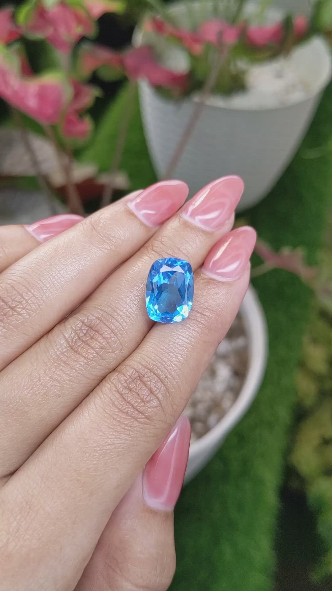 8.54 Ct. Swiss Blue Topaz from Ceylon (Sri Lanka) Size Video