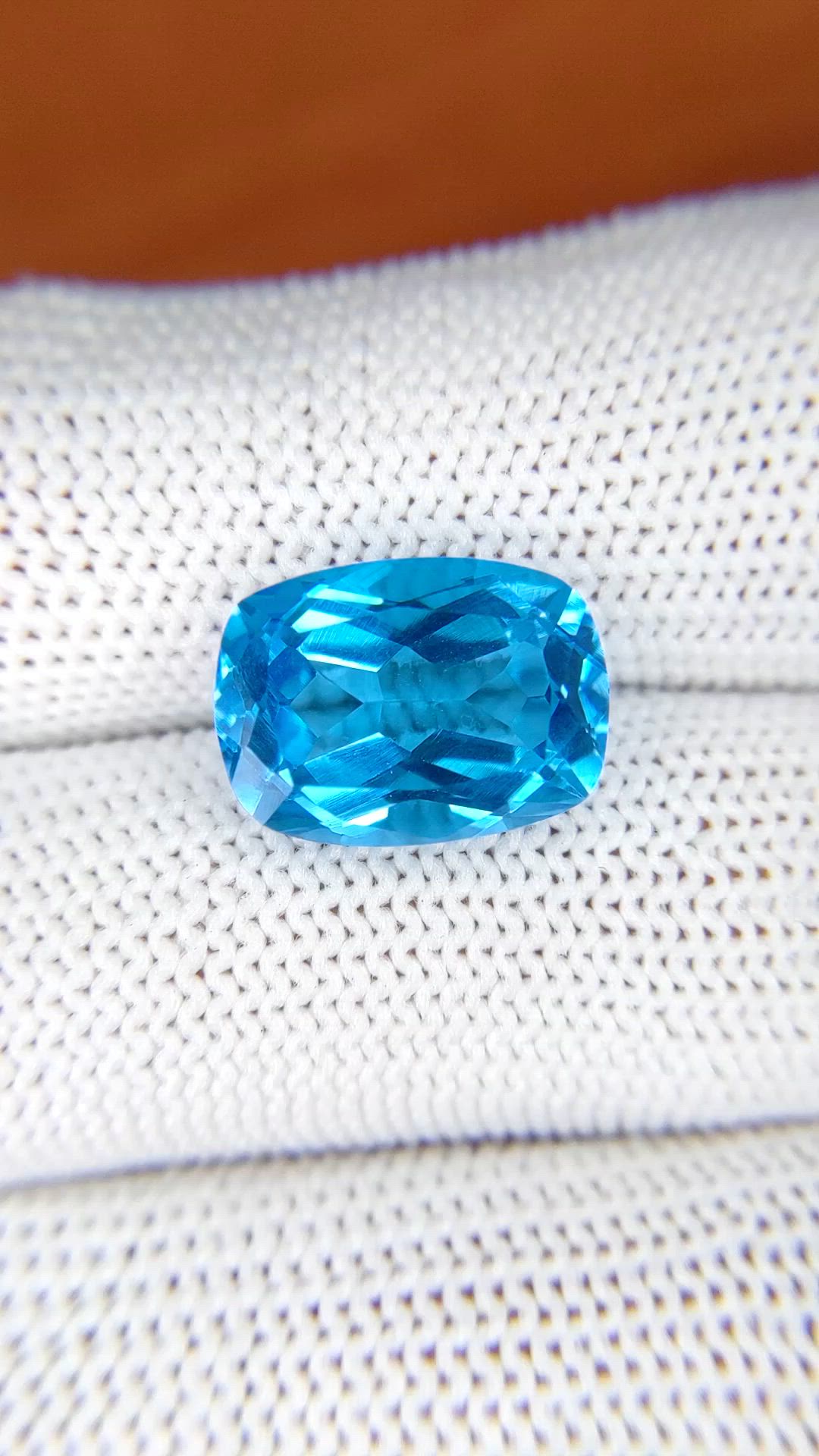 8.54 Ct. Swiss Blue Topaz from Ceylon (Sri Lanka) Size Video
