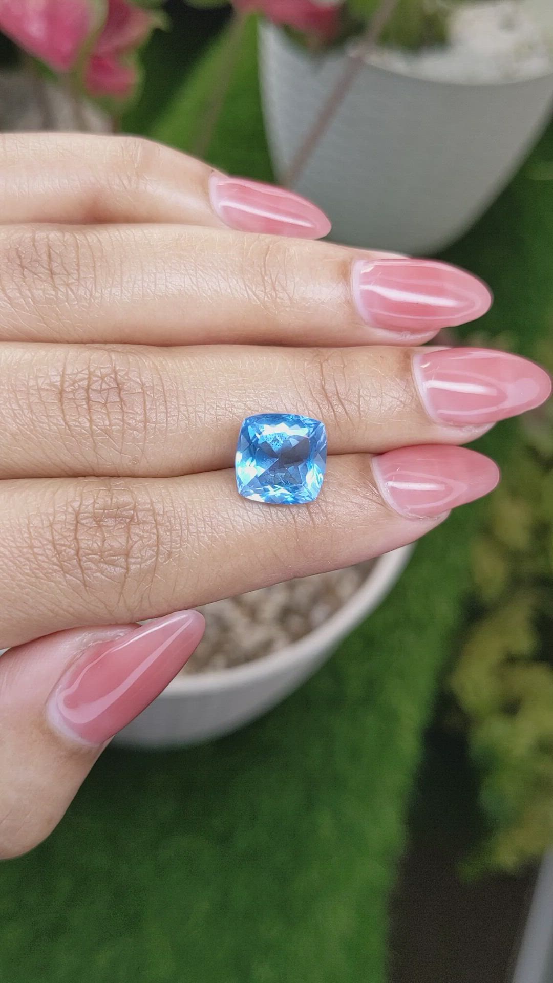 5.73 Ct. Swiss Blue Topaz from Ceylon (Sri Lanka) Size Video