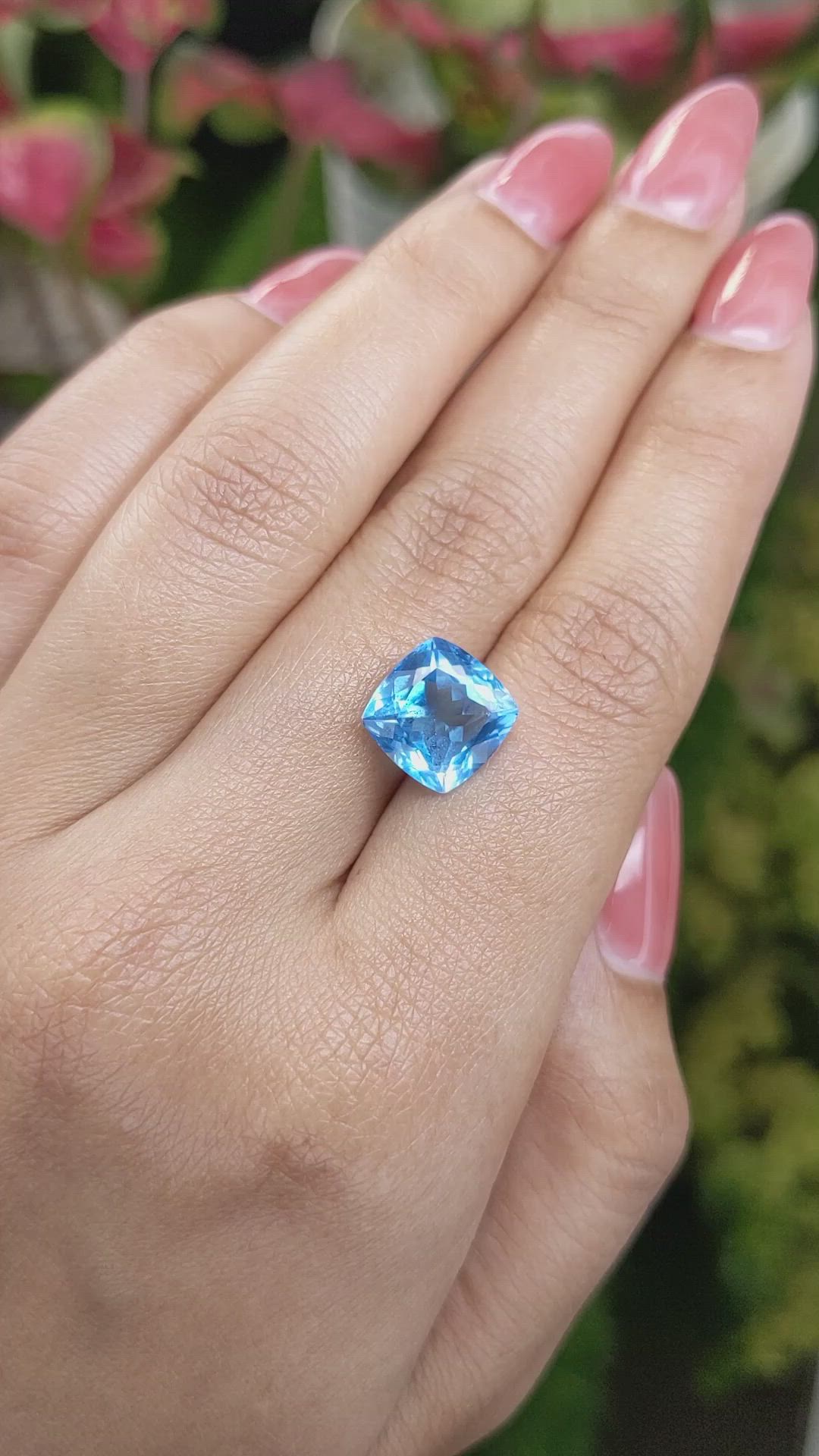 5.73 Ct. Swiss Blue Topaz from Ceylon (Sri Lanka) Size Video