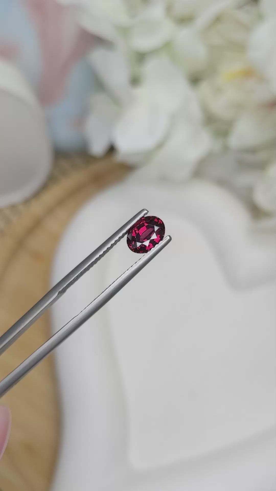 1.23 Ct. Garnet from Ceylon (Sri Lanka) Size Video