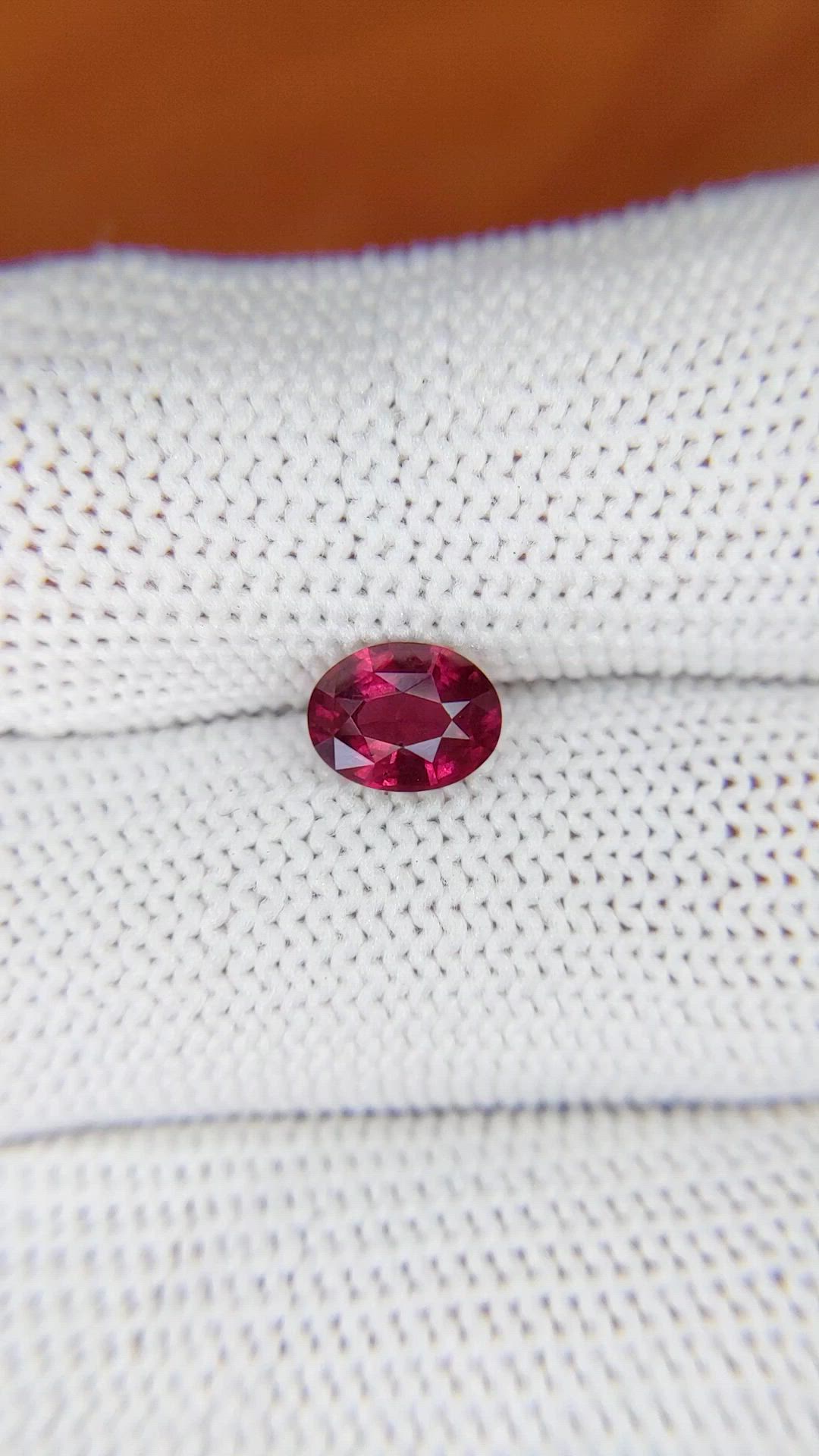 1.29 Ct. Purplish Red Rhodolite Garnet from Ceylon (Sri Lanka) Size Video
