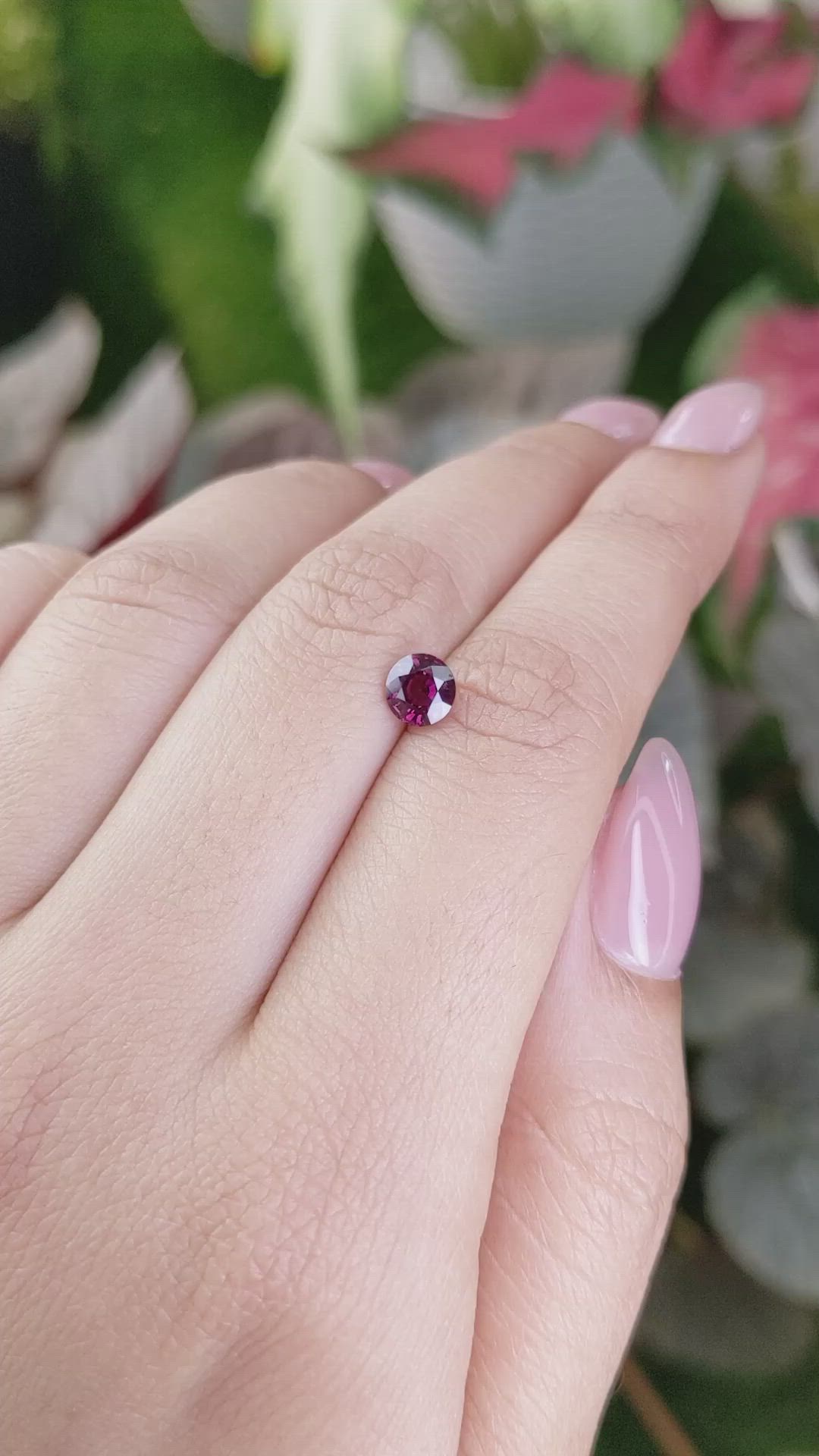 0.91 Ct. Reddish Purple Rhodolite Garnet from Ceylon (Sri Lanka) Size Video