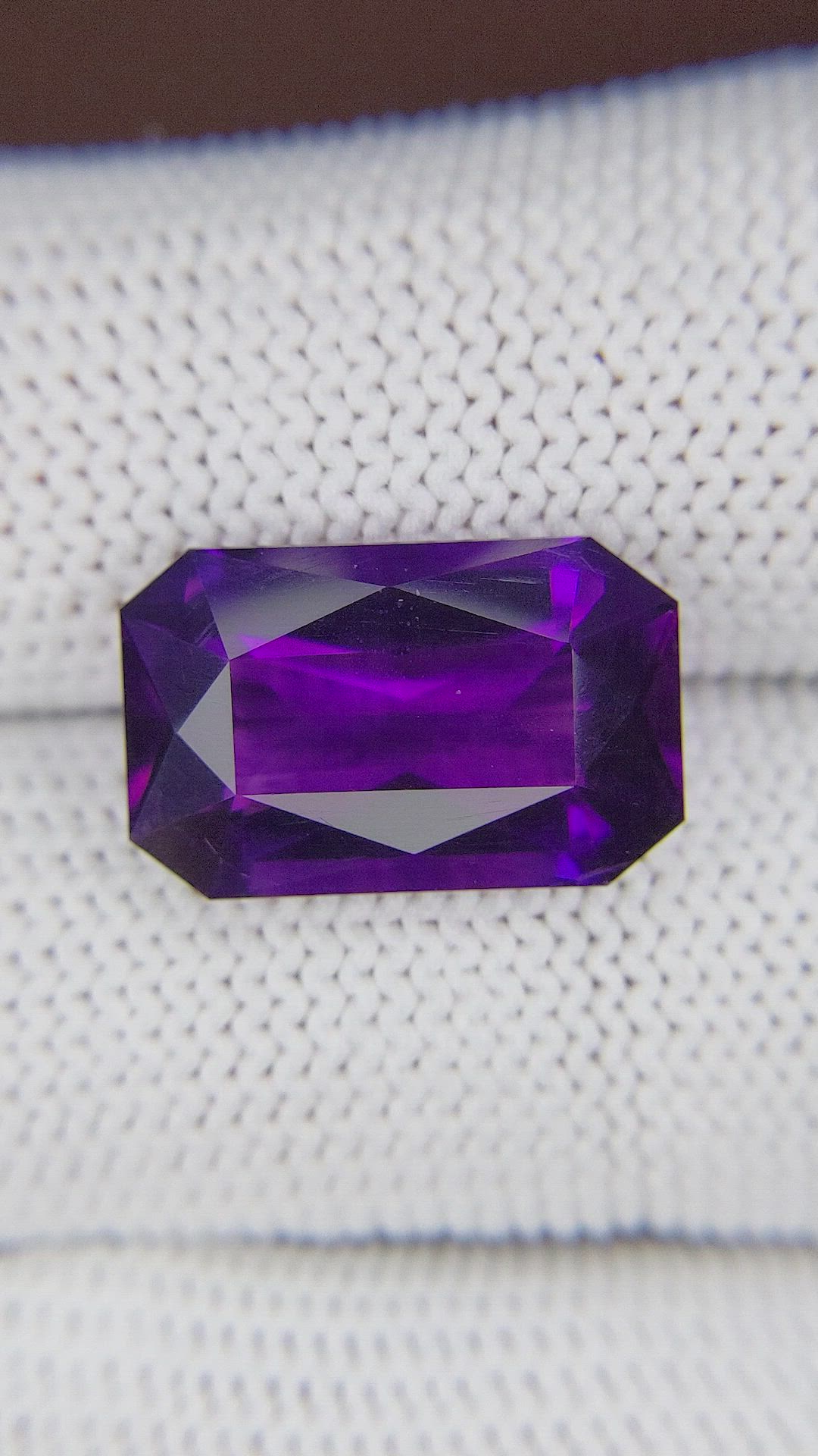 7.66 Ct. Purple Amethyst from Ceylon (Sri Lanka) Size Video