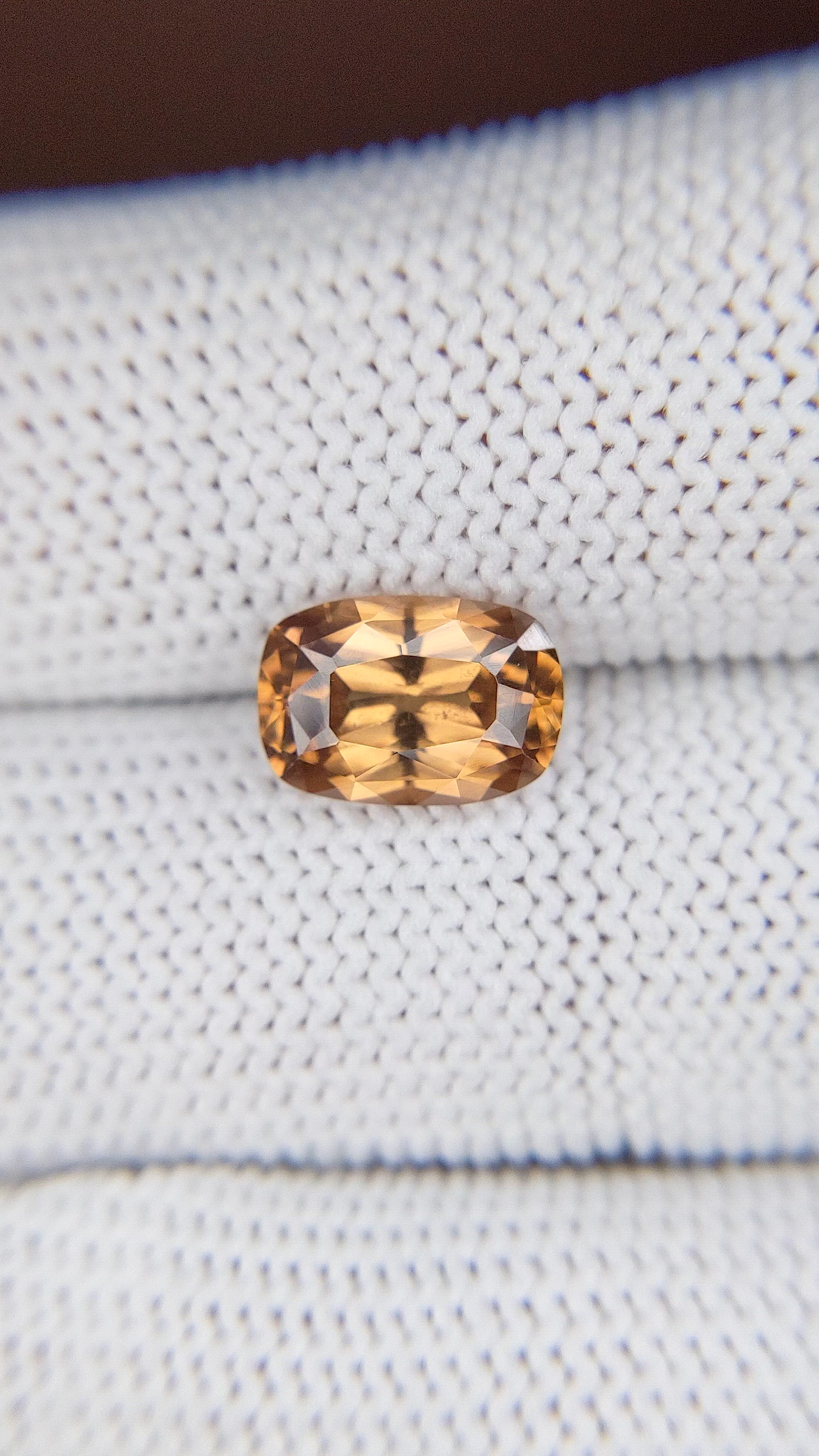 3.93 Ct. Brown Zircon from Ceylon (Sri Lanka) Size Video