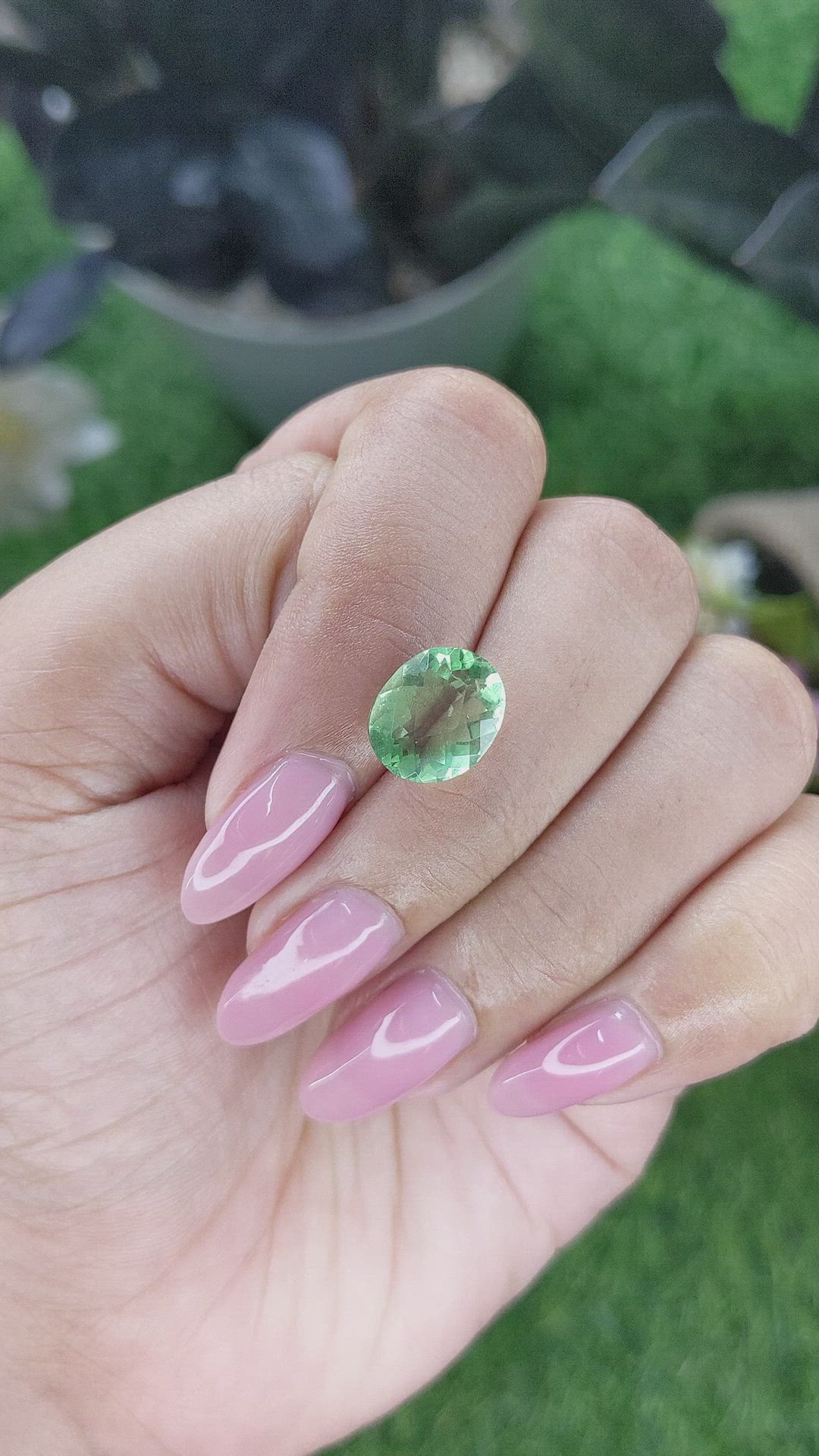 4.28 Ct. Green Fluorite from Ceylon (Sri Lanka) Size Video
