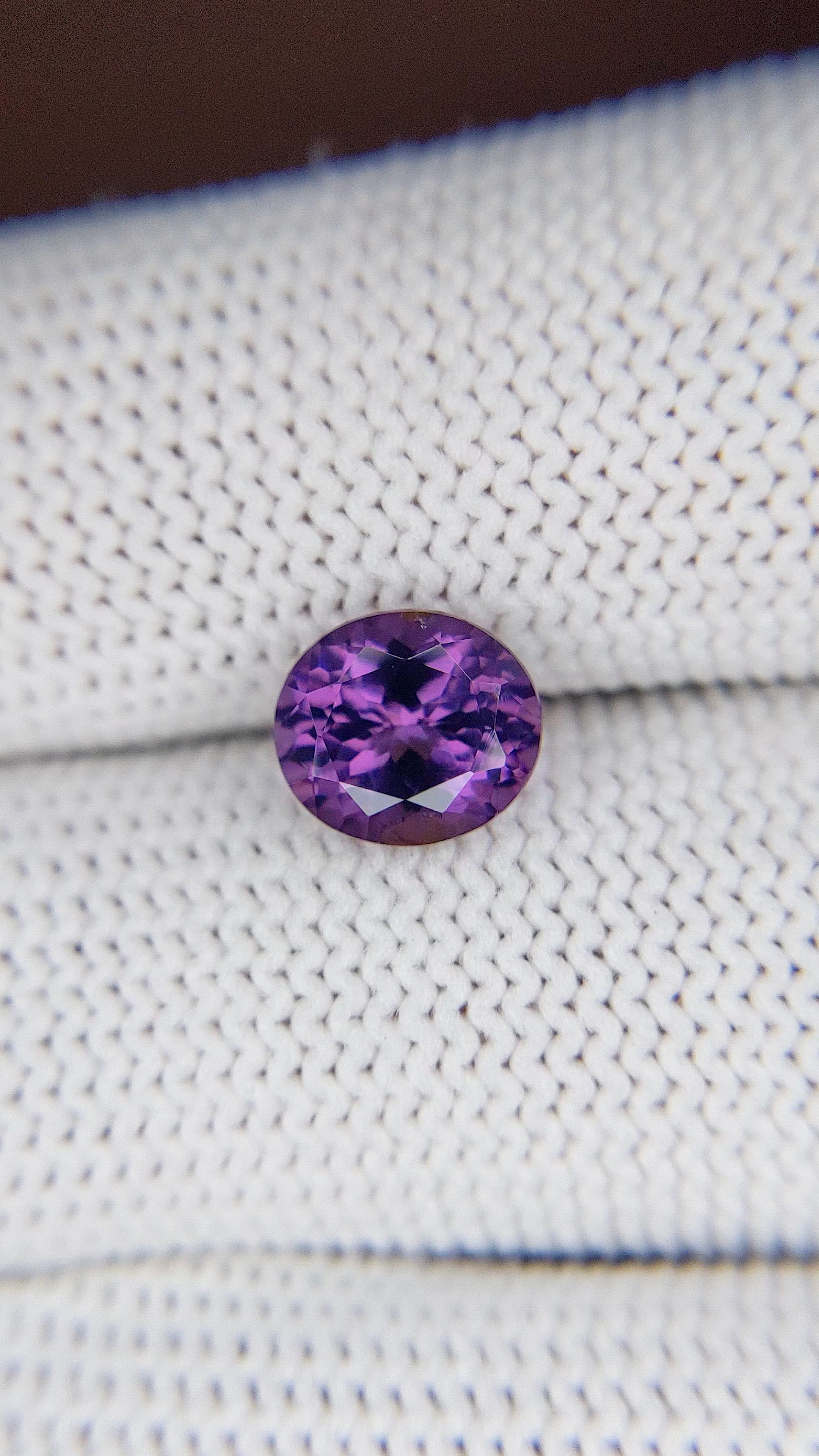 2.22 Ct. Purple Spinel from Ceylon (Sri Lanka) Size Video