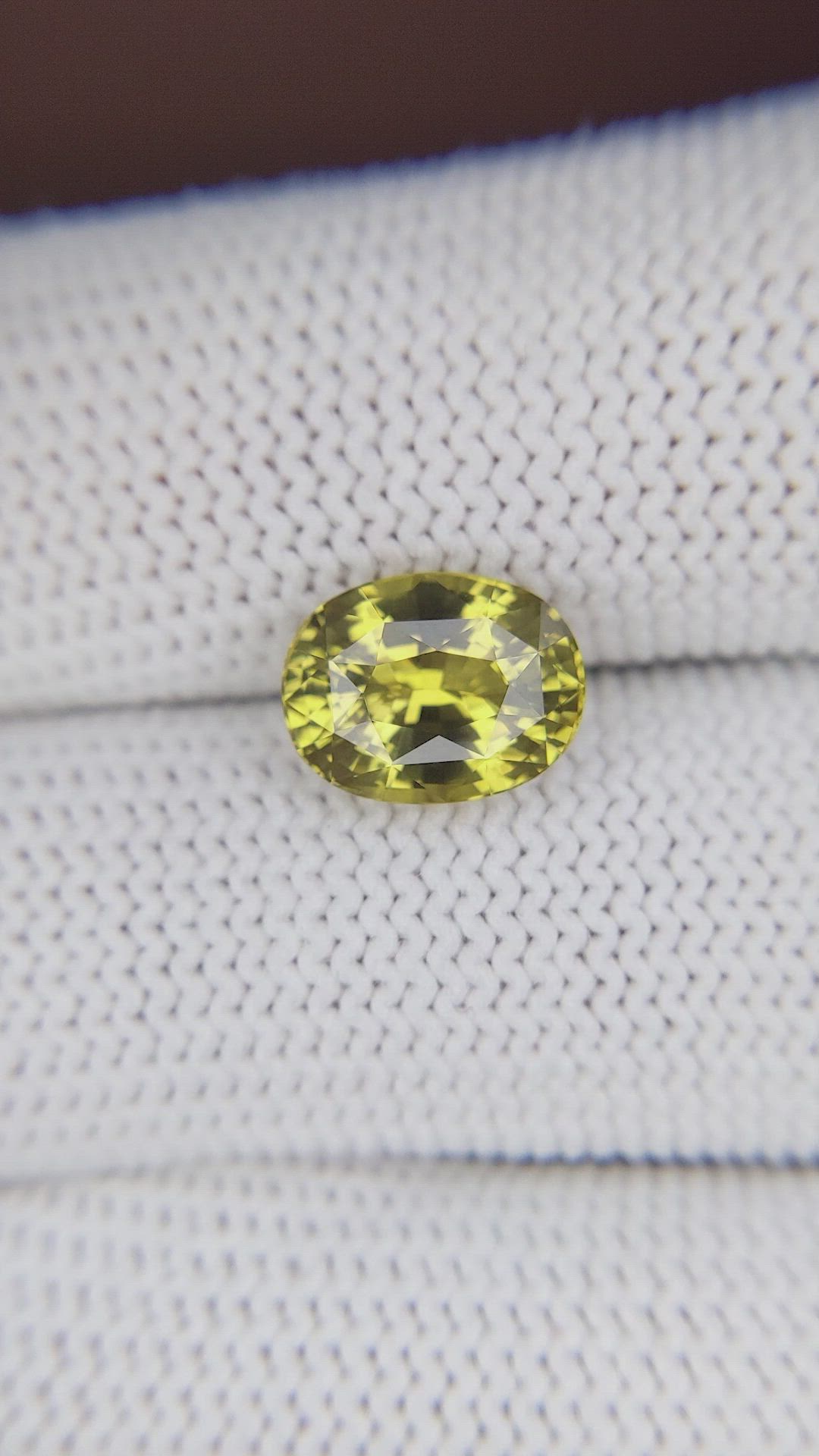 3.44 Ct. Alexandrite from Ceylon (Sri Lanka) Size Video