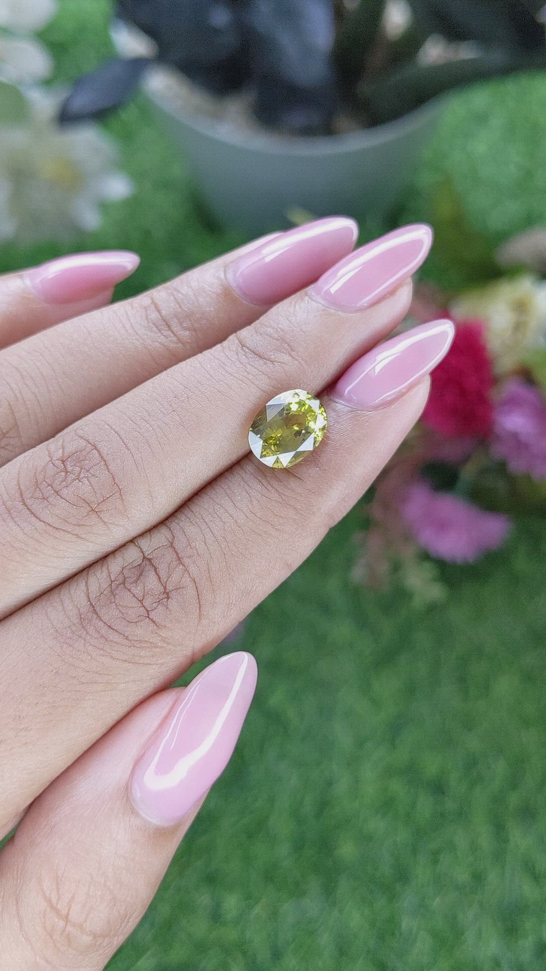 3.44 Ct. Alexandrite from Ceylon (Sri Lanka) Size Video