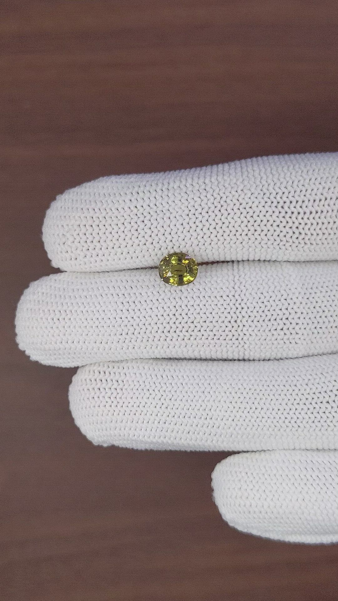 1.18 Ct. Alexandrite from Ceylon (Sri Lanka) Size Video