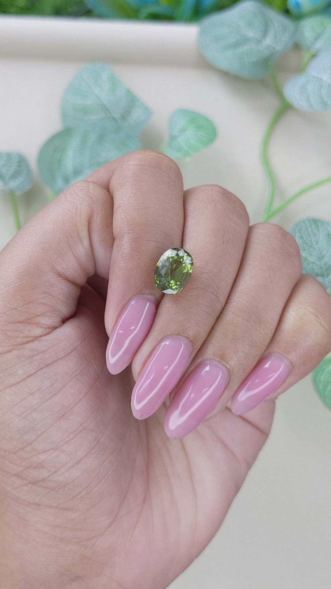 3.84 Ct. Alexandrite from Ceylon (Sri Lanka) Size Video