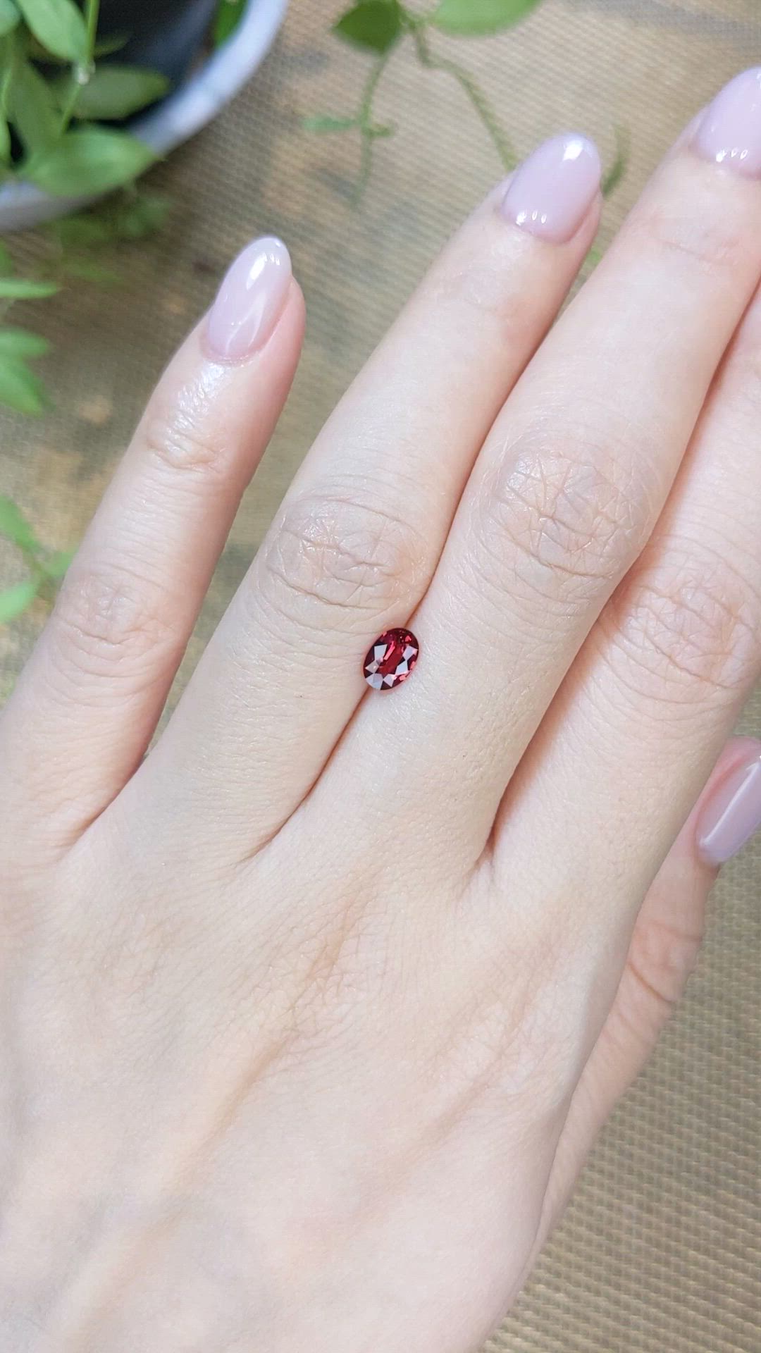 0.50 Ct. Pinkish Red Spinel from Burma (Myanmar) Size Video