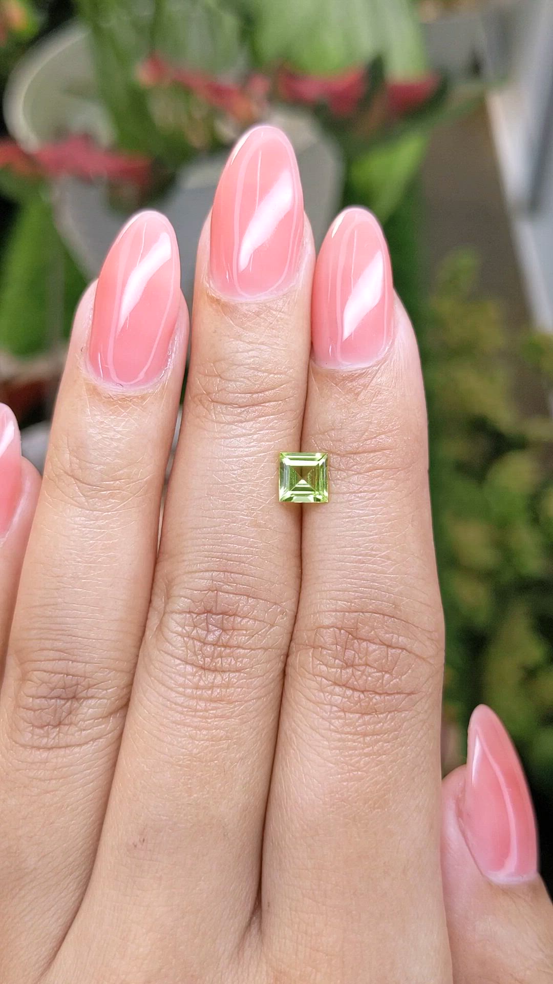 0.75 Ct. Peridot from Ceylon (Sri Lanka) Size Video