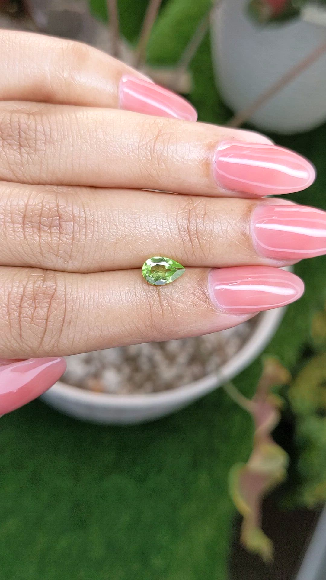 0.92 Ct. Peridot from Ceylon (Sri Lanka) Size Video