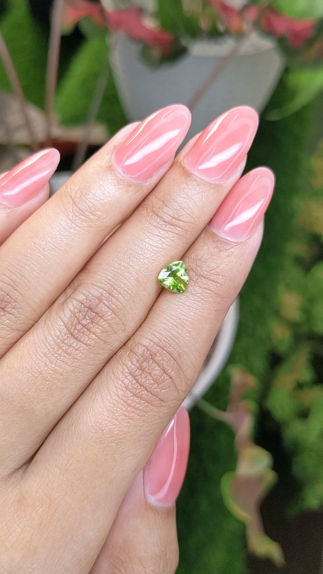 0.99 Ct. Yellowish Green Peridot from Ceylon (Sri Lanka) Size Video