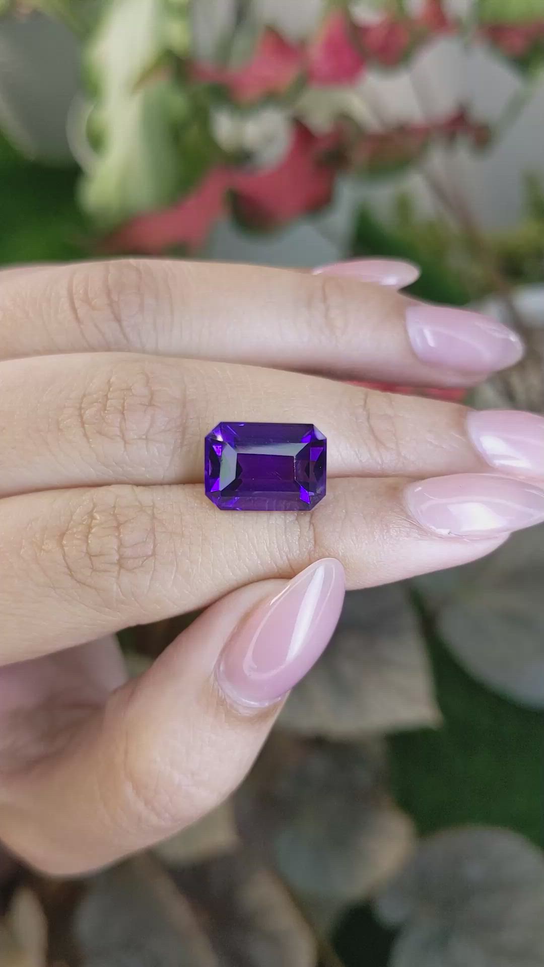 7.66 Ct. Purple Amethyst from Ceylon (Sri Lanka) Size Video