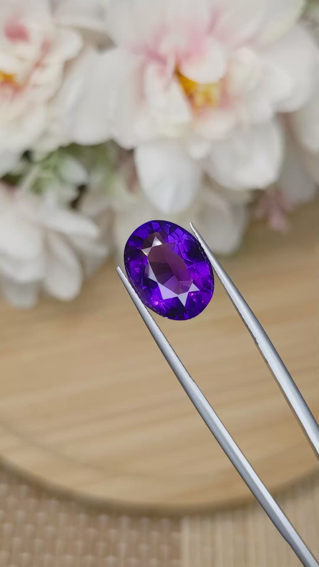 7.85 Ct. Purple Amethyst from Ceylon (Sri Lanka) Size Video