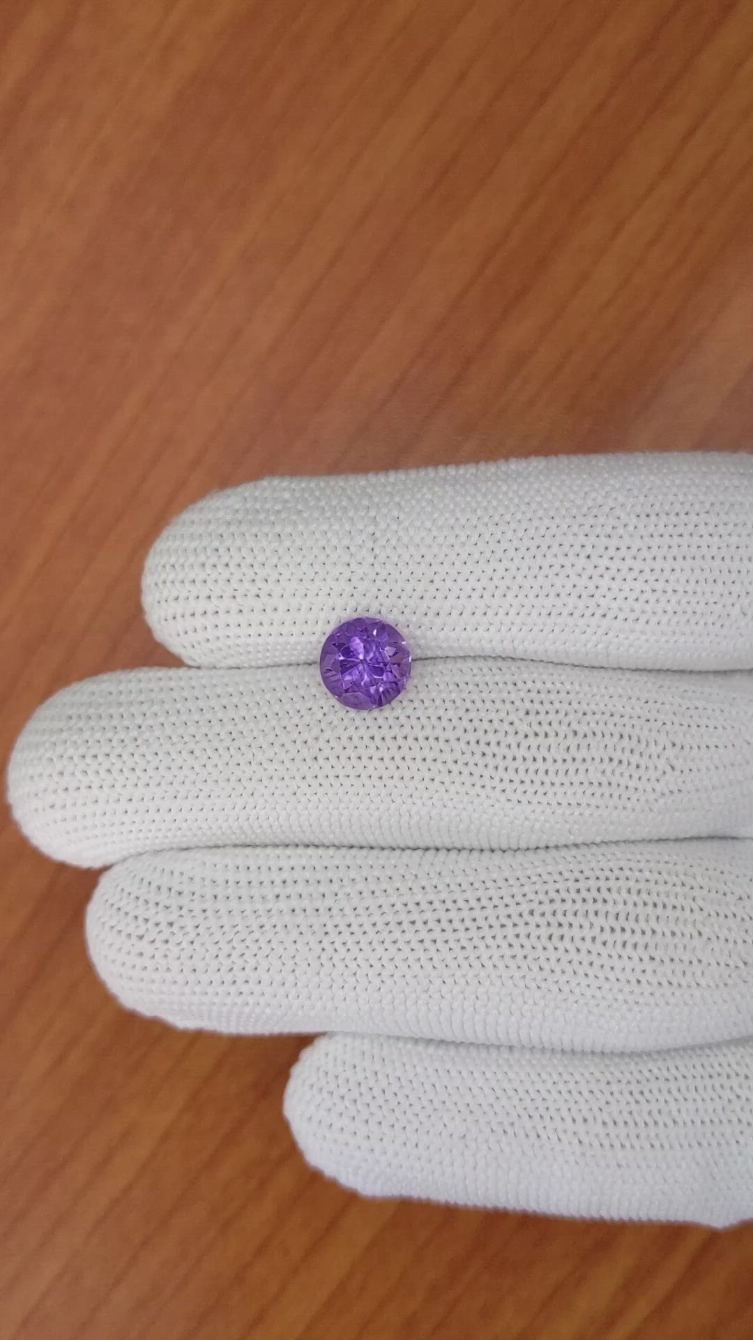 2.14 Ct. Purple Amethyst from Ceylon (Sri Lanka) Size Video
