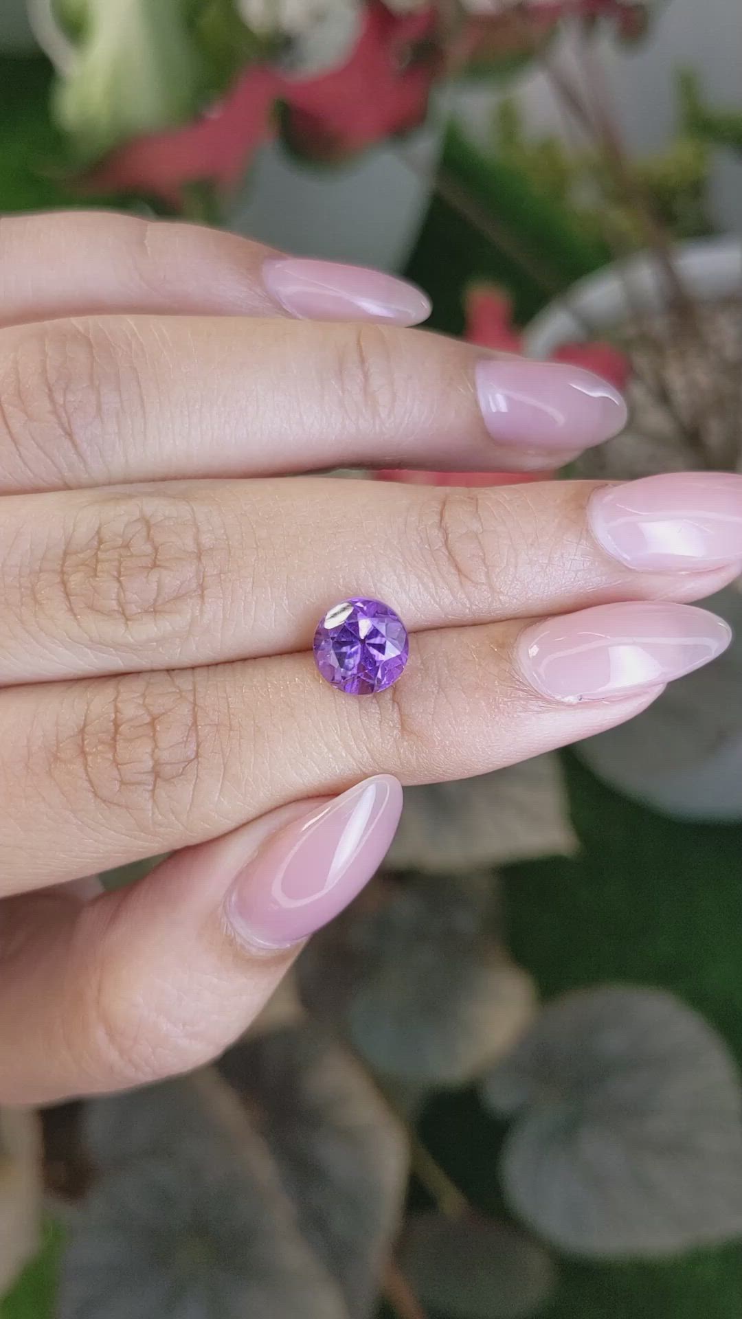 2.14 Ct. Purple Amethyst from Ceylon (Sri Lanka) Size Video