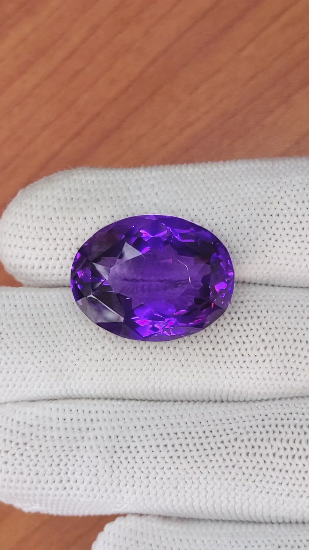 27.85 Ct. Purple Amethyst from Ceylon (Sri Lanka) Size Video