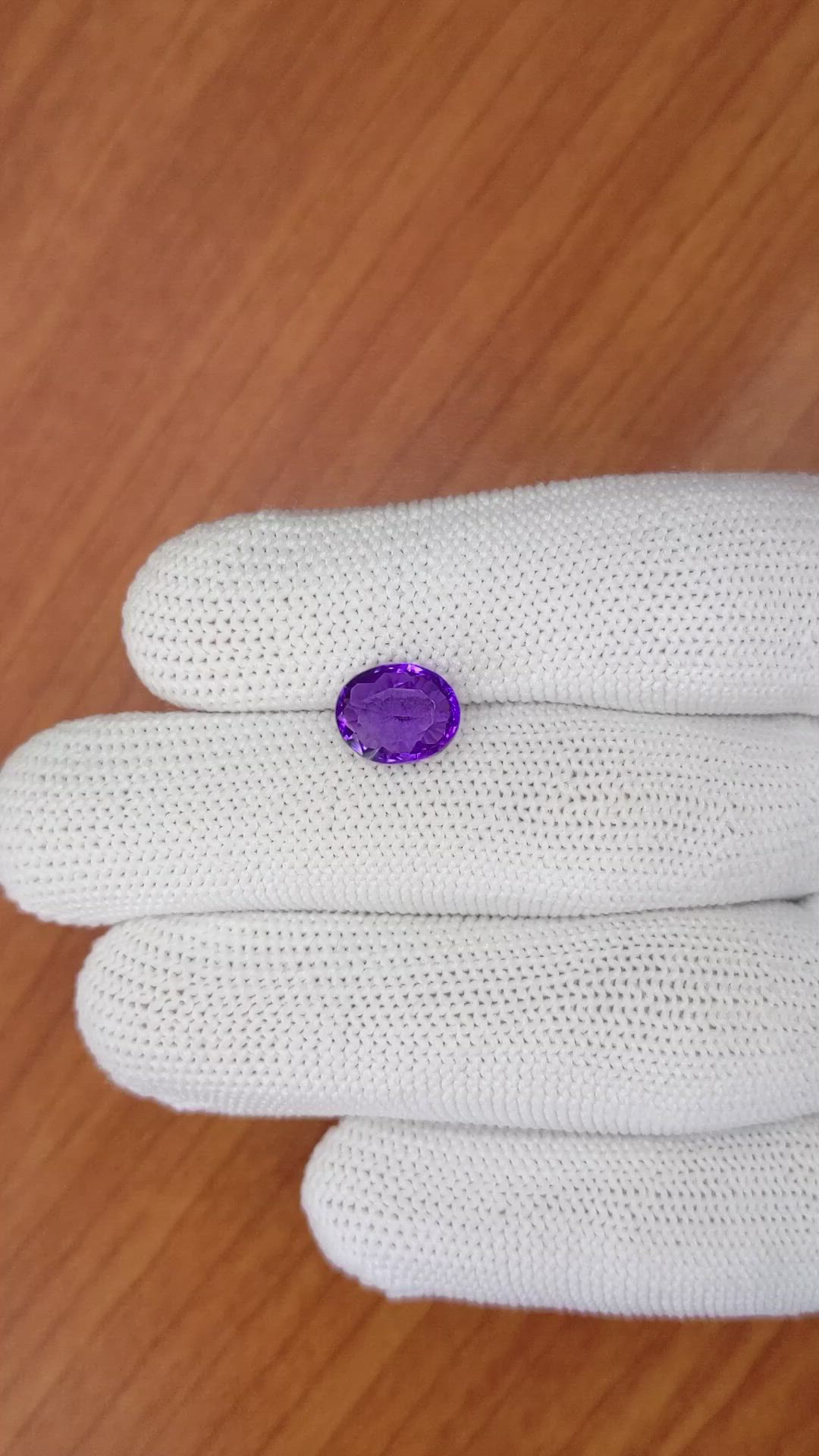 2.66 Ct. Purple Amethyst from Ceylon (Sri Lanka) Size Video