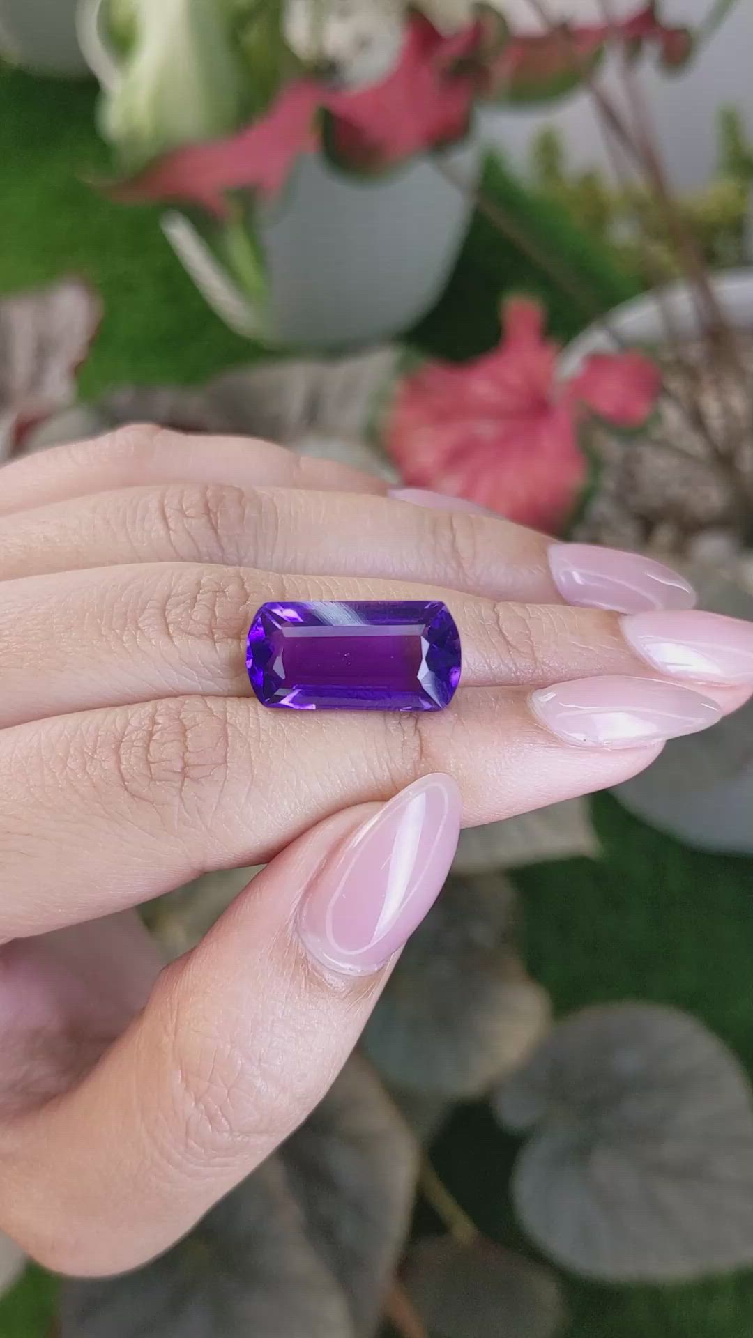 11.40 Ct. Purple Amethyst from Ceylon (Sri Lanka) Size Video