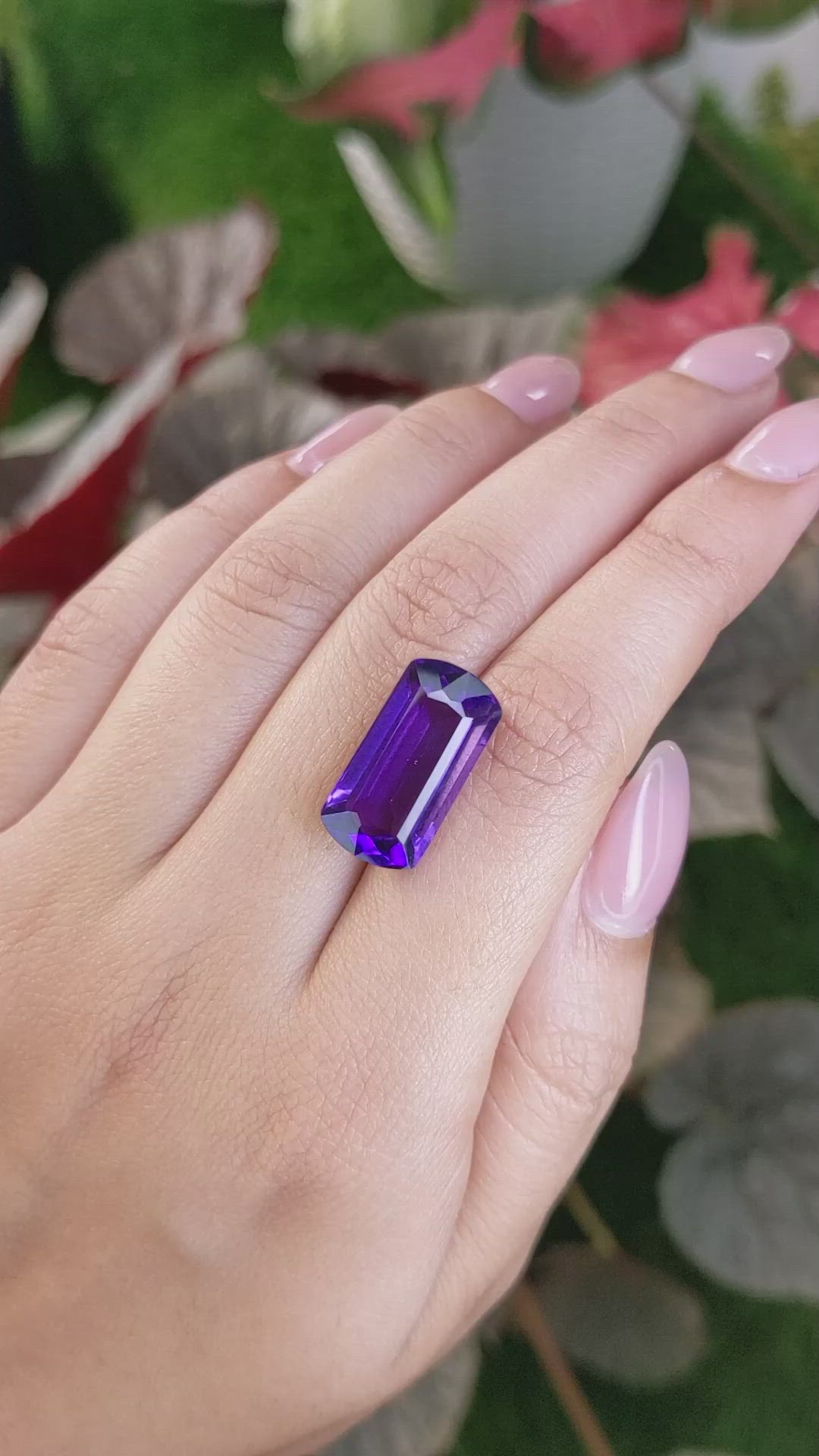 11.40 Ct. Purple Amethyst from Ceylon (Sri Lanka) Size Video