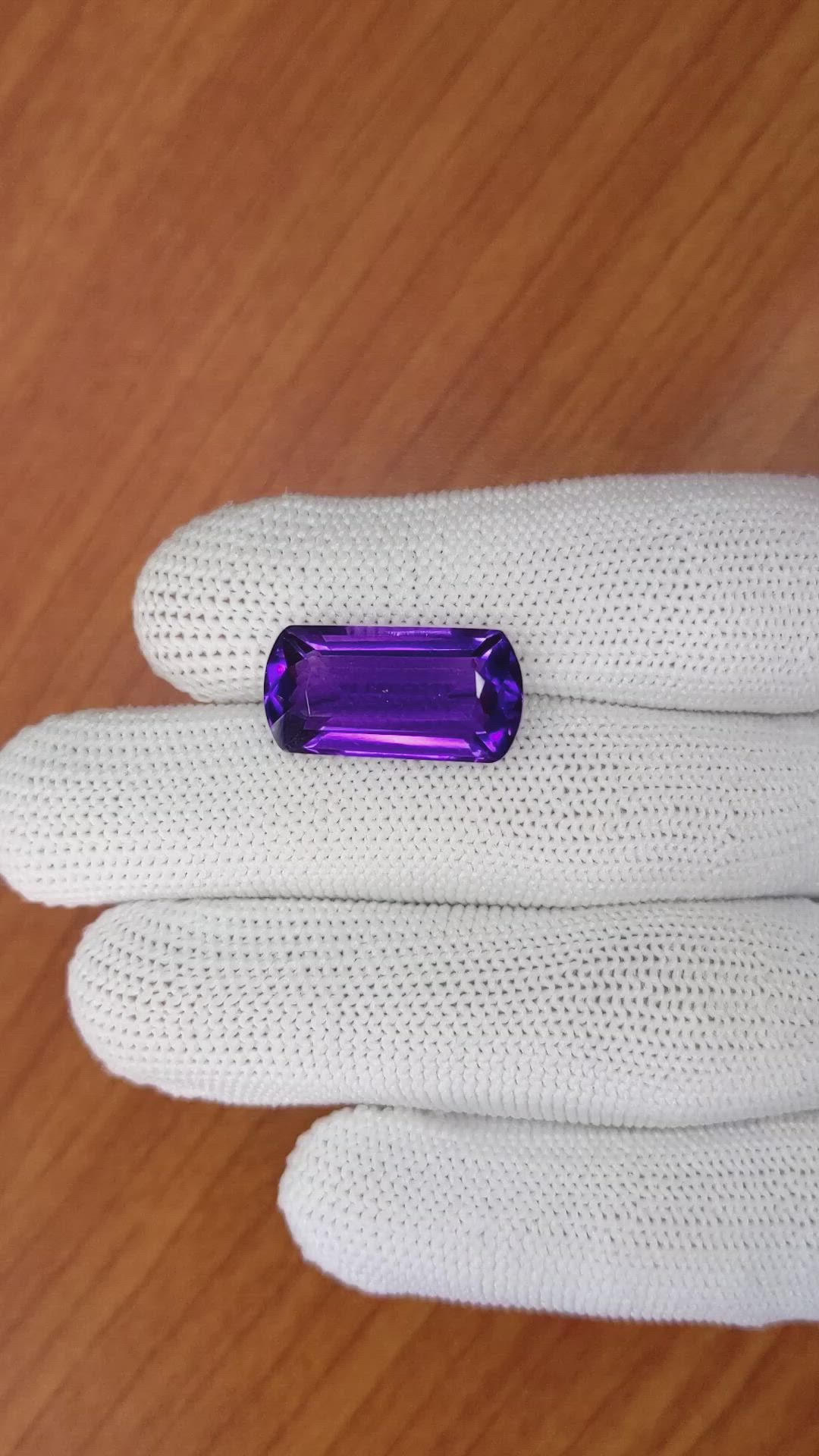 11.40 Ct. Purple Amethyst from Ceylon (Sri Lanka) Size Video